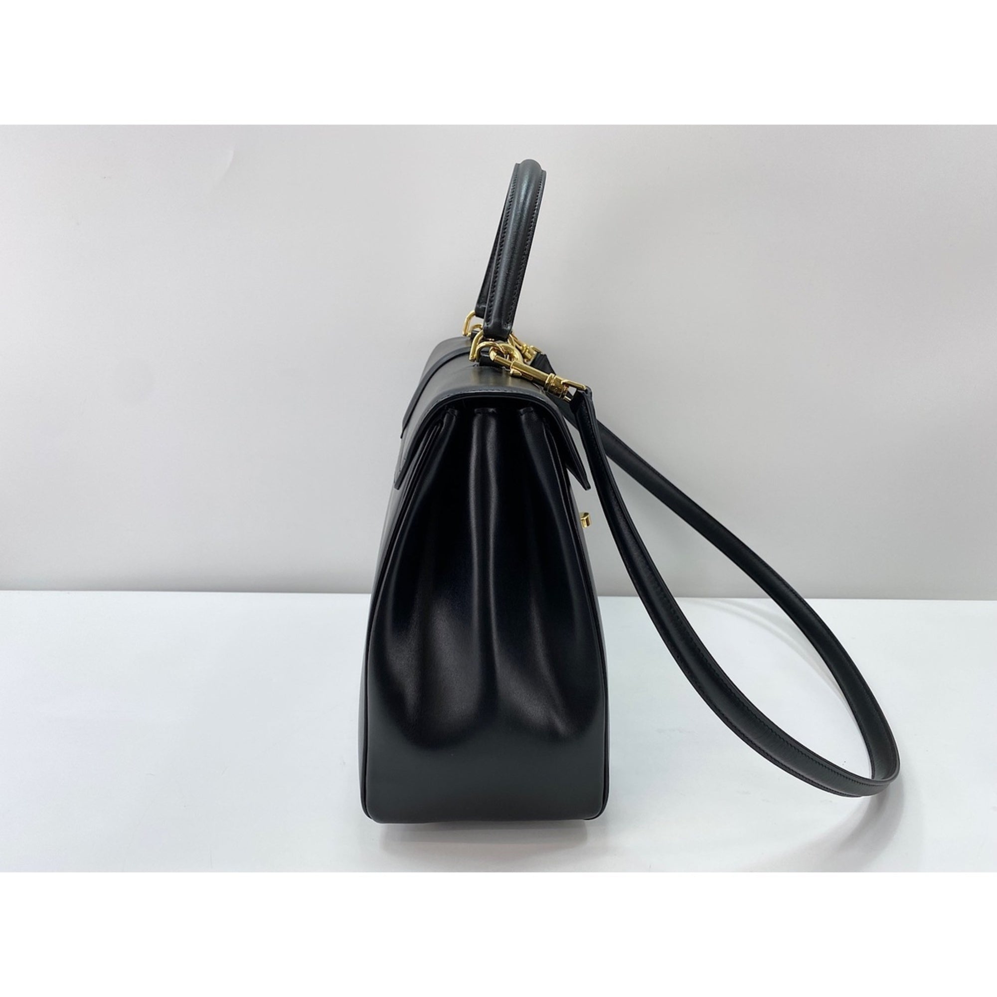 Celine Black Handbag (Pre-Owned)