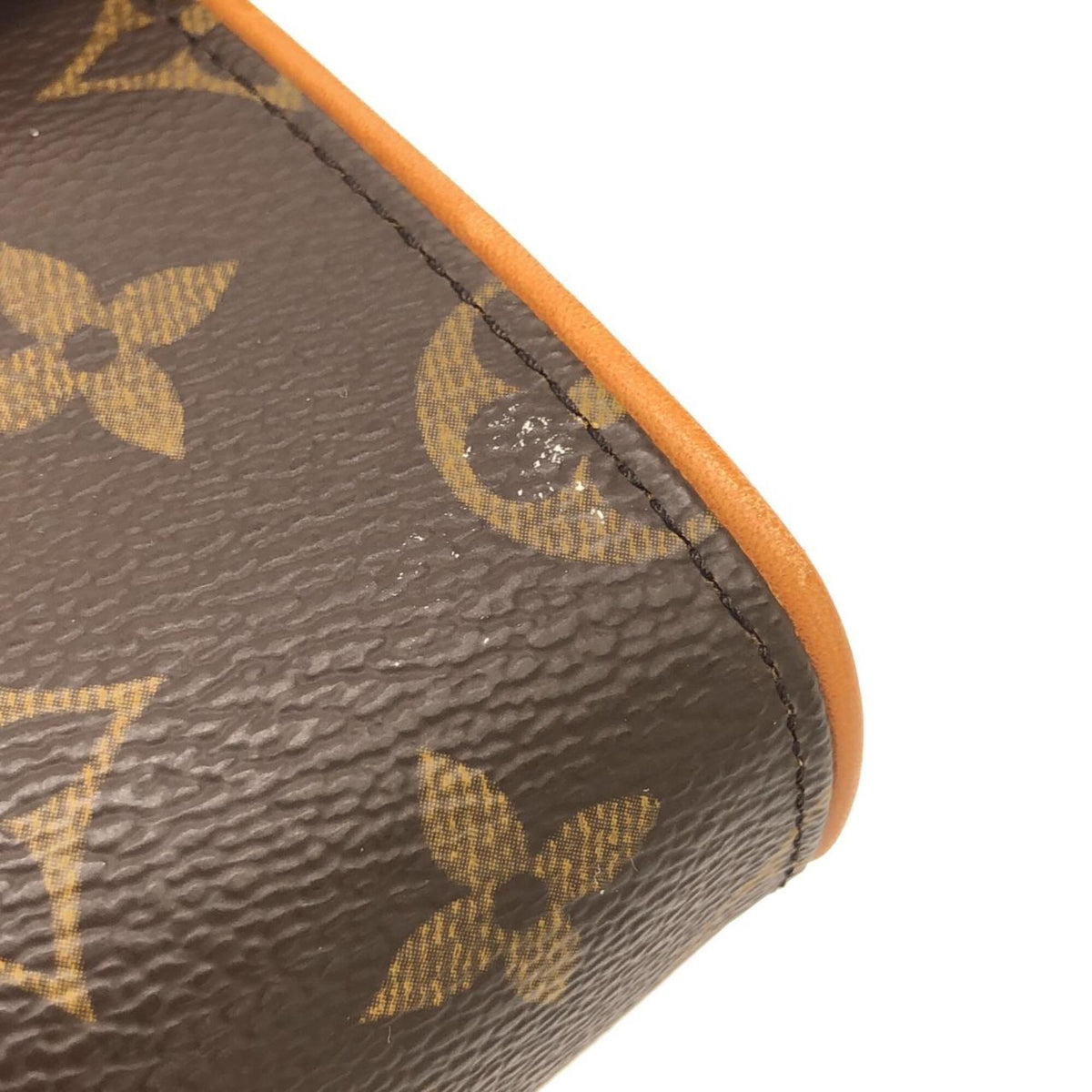Louis Vuitton Marron Coated Canvas Fanny Pack (Pre-Owned)