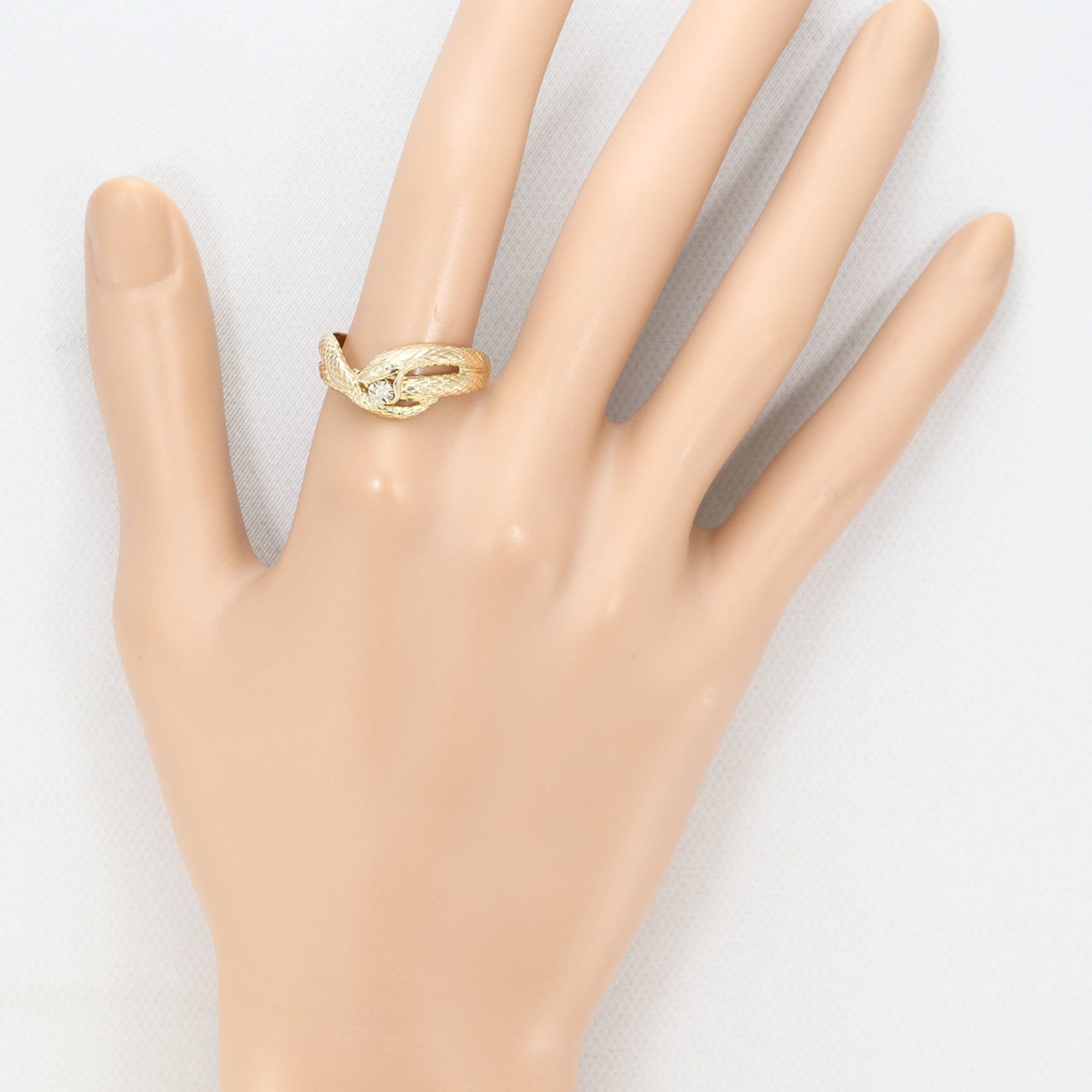 Unbranded White Gold Yellow Gold White Gold (10K) Yellow Gold (10K) Band Ring (Pre-Owned)