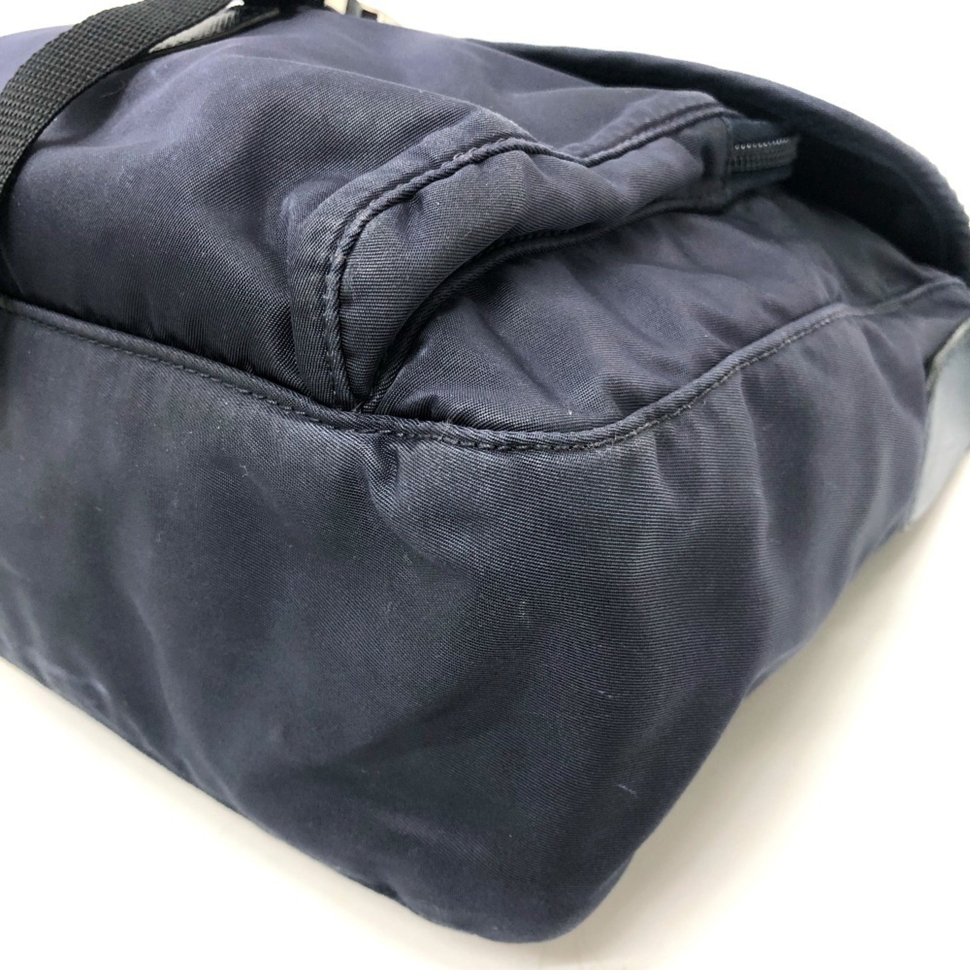 Prada Navy Nylon Shoulder Bag (Pre-Owned)