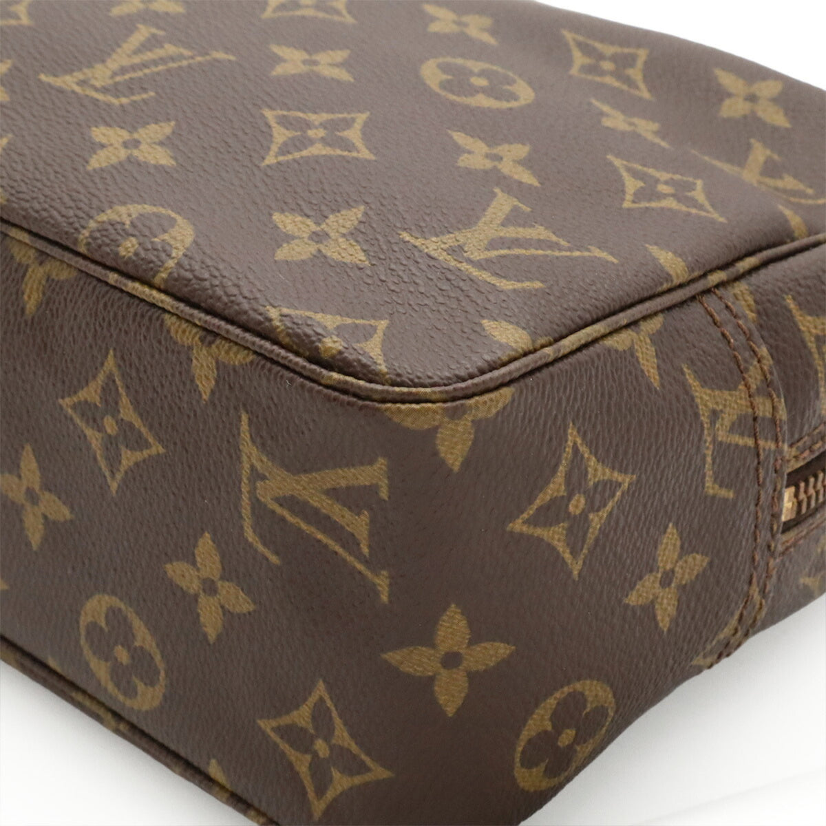 Louis Vuitton Brown Monogram Canvas Clutch Bag Pouch (Pre-Owned)