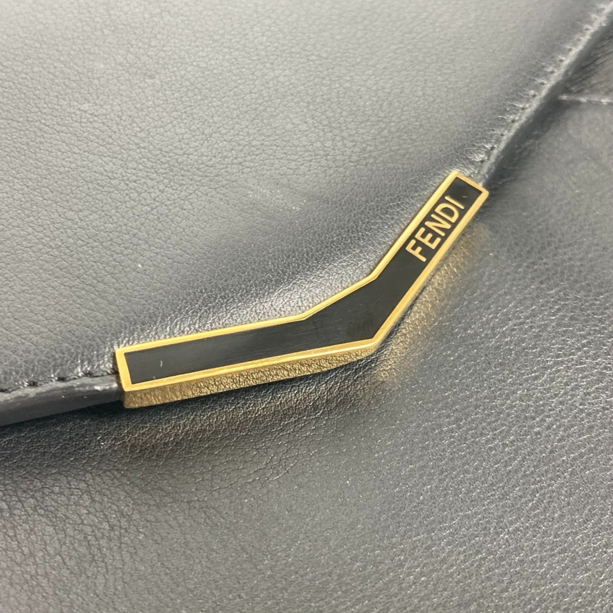 Fendi Black Leather Clutch Bag (Pre-Owned)