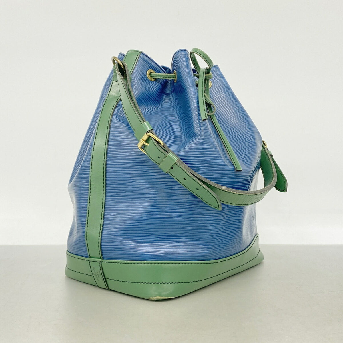 Louis Vuitton Borneo Green Toledo Blue Shoulder Bag (Pre-Owned)