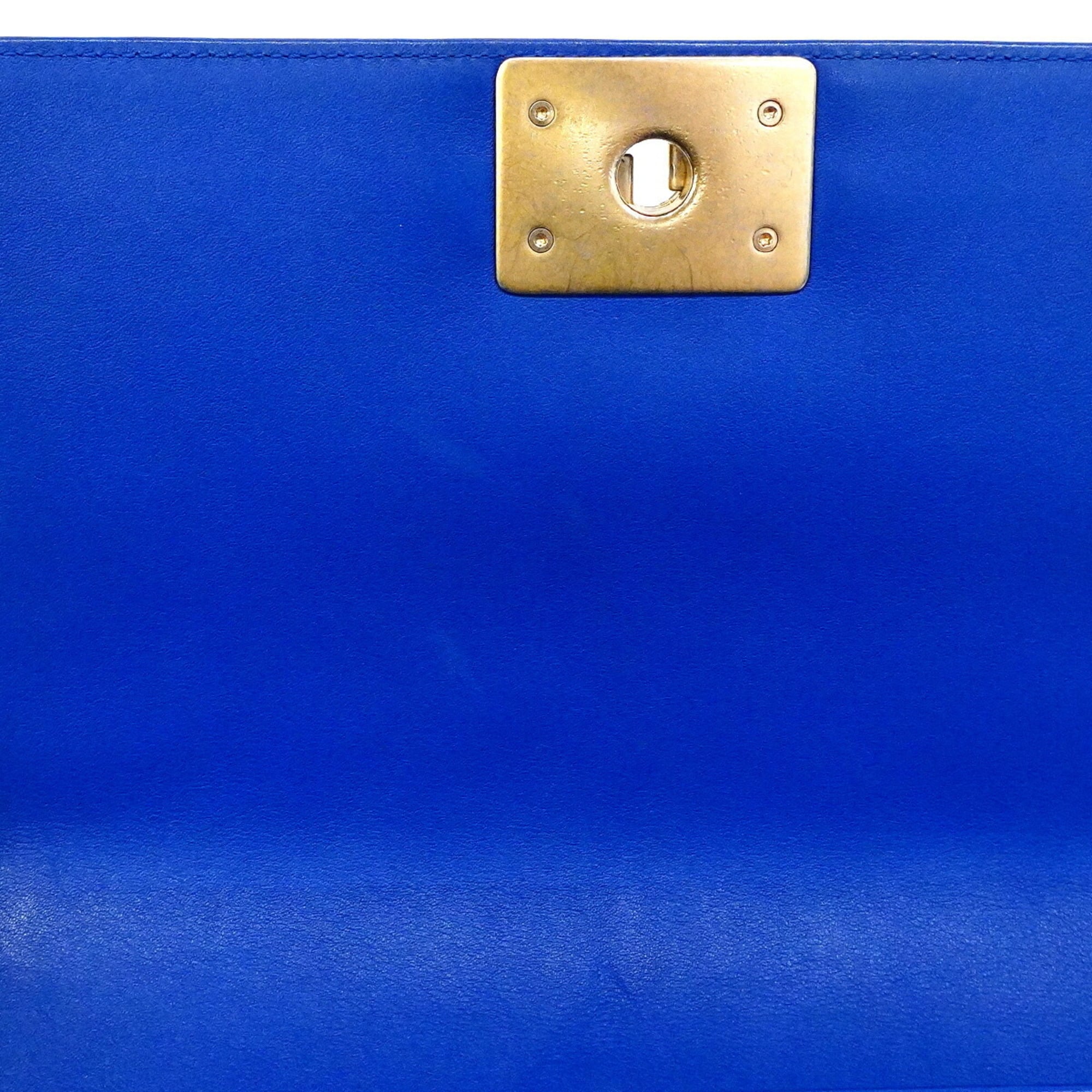 Chanel Blue Leather Shoulder Bag (Pre-Owned)