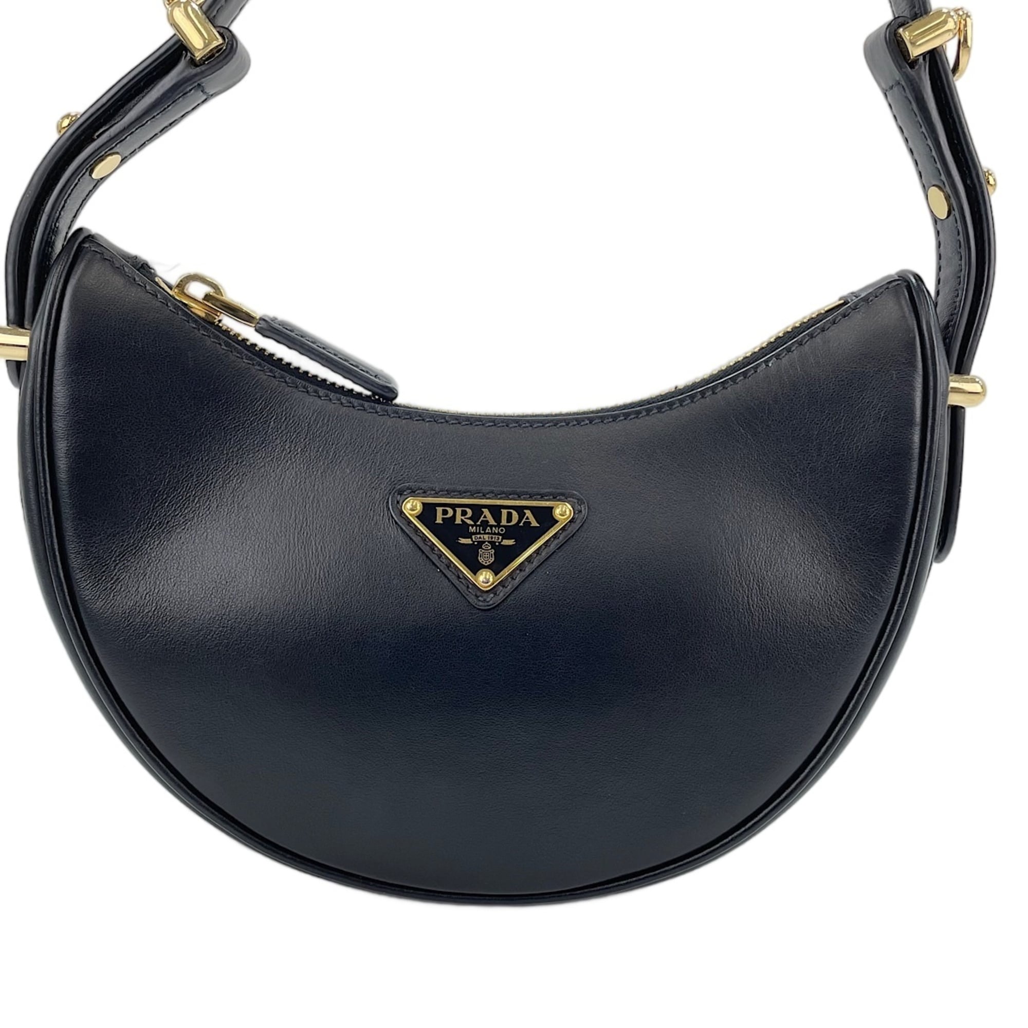 Prada Black Shoulder Bag (Pre-Owned)