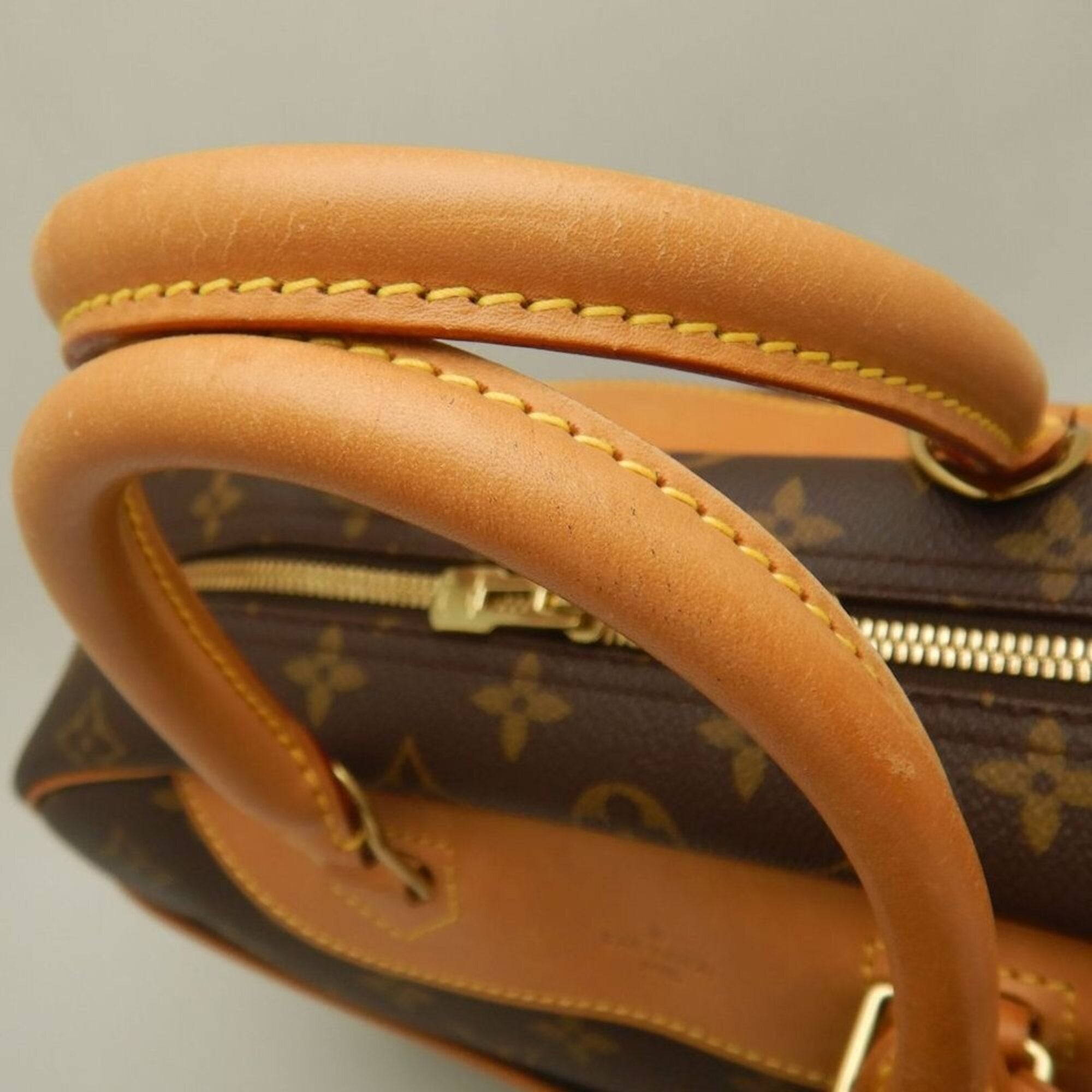 Louis Vuitton Monogram Brown Monogram Handbag (Pre-Owned)