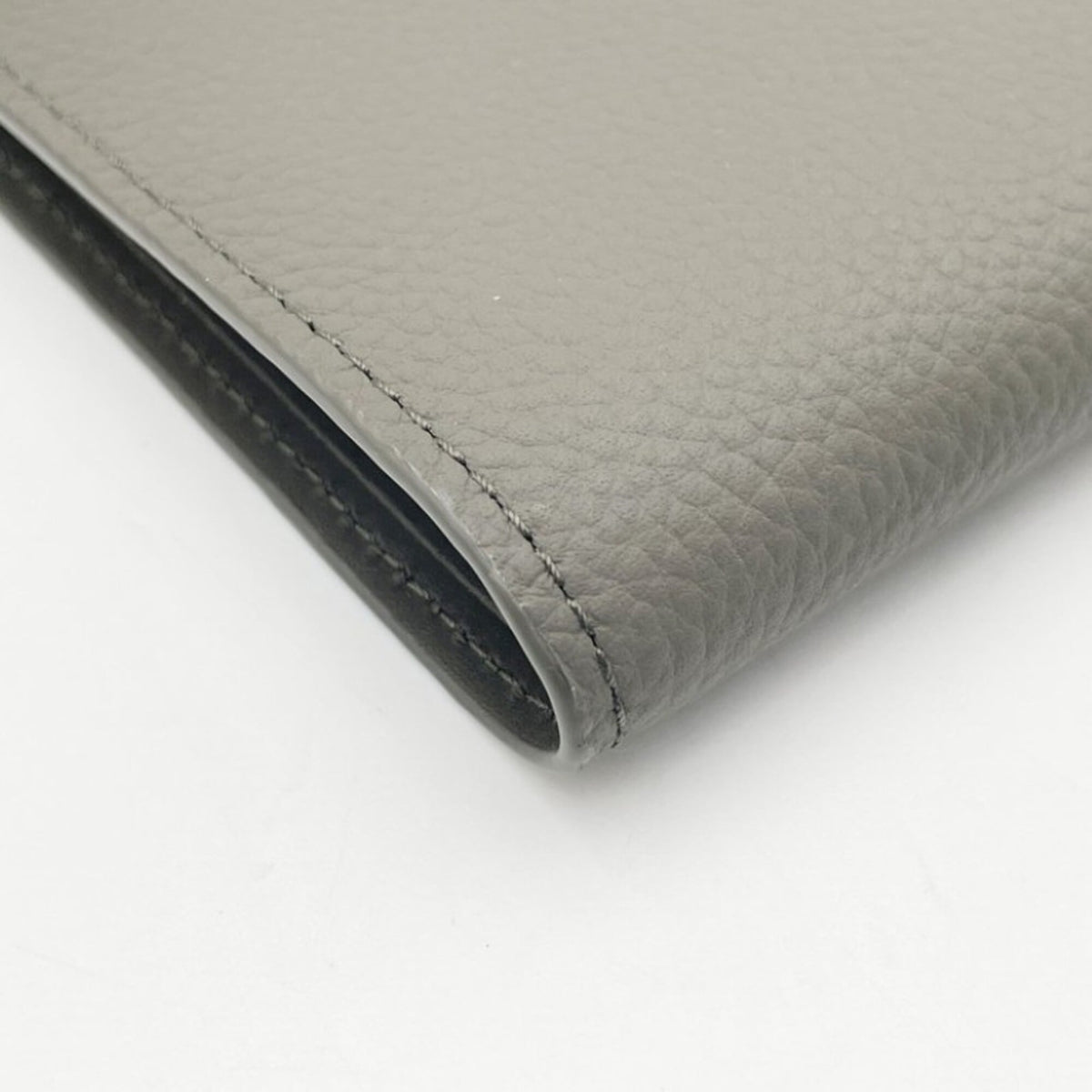 Louis Vuitton Khaki Leather Wallet (Bi-Fold) (Pre-Owned)
