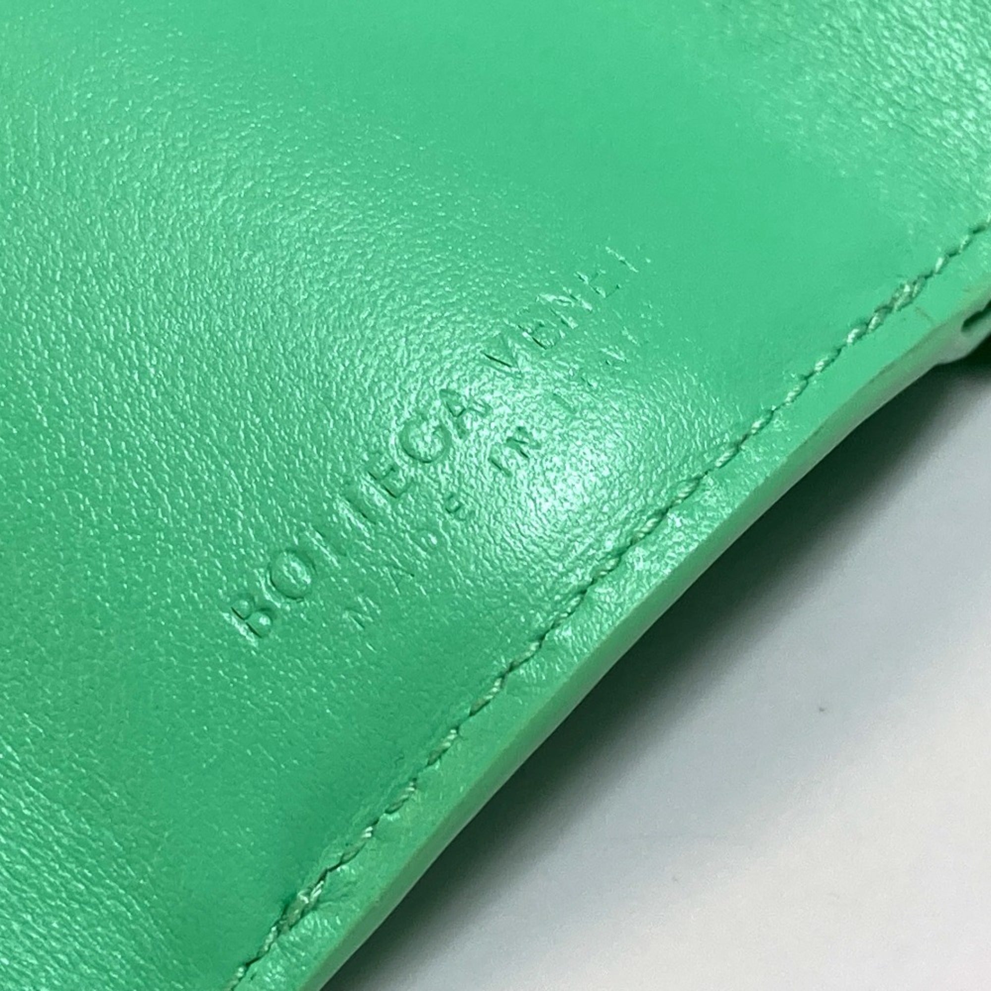 Bottega Veneta Green Leather Wallet (Tri-Fold) (Pre-Owned)