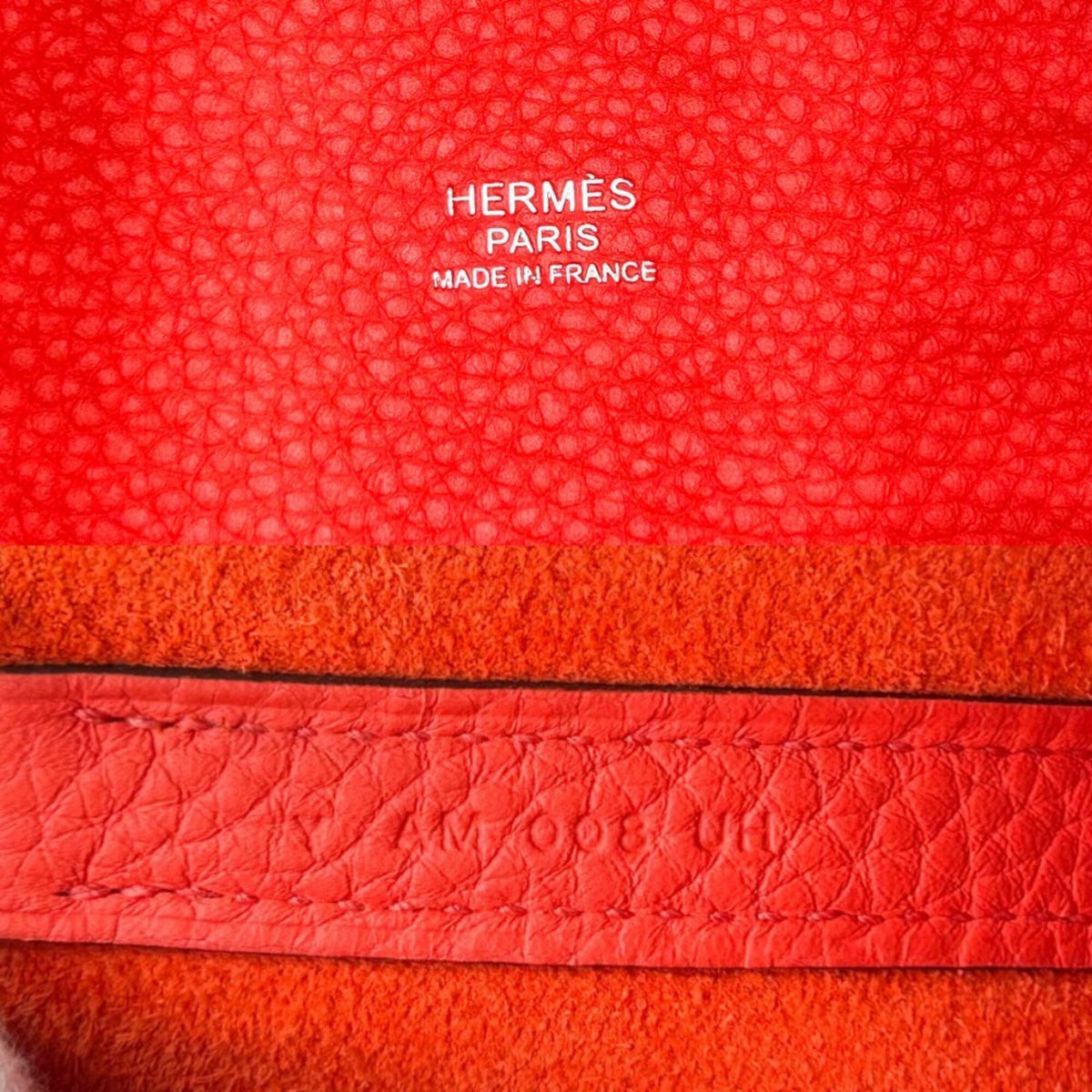 Hermes Red Color Leather Handbag (Pre-Owned)