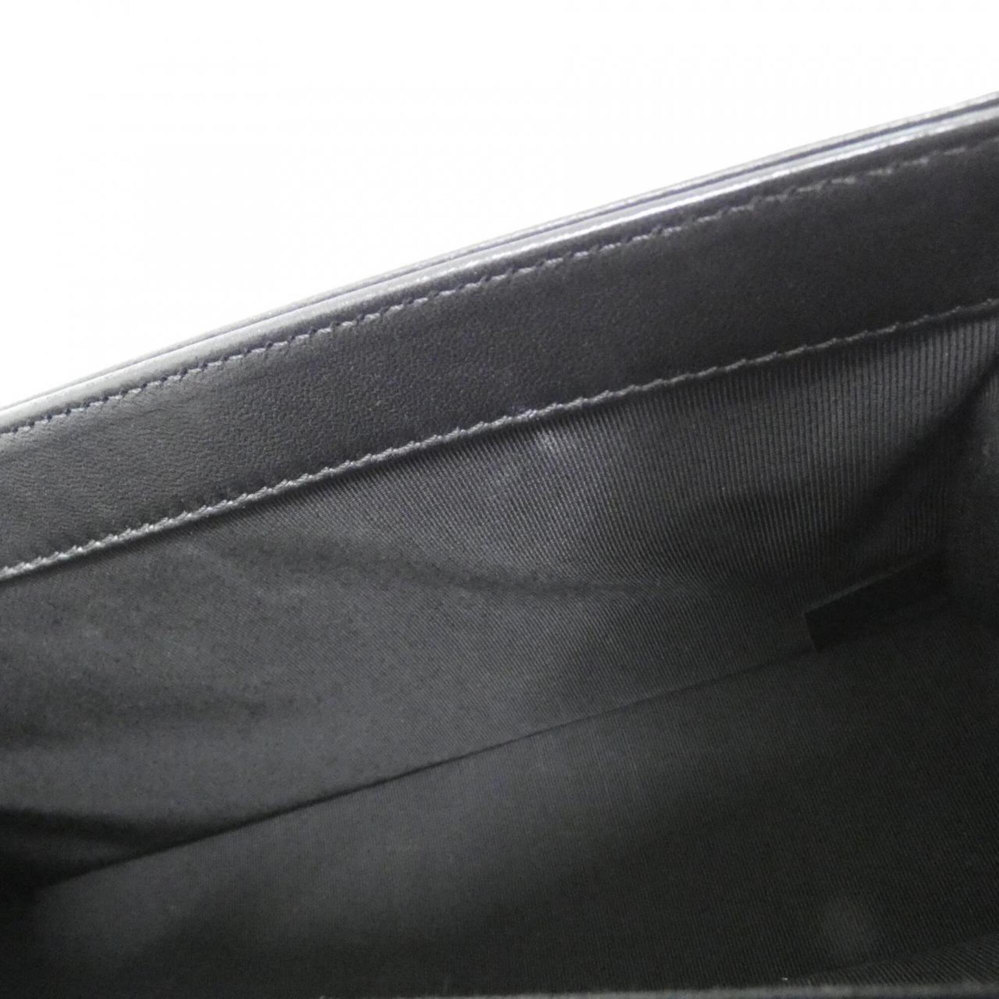 Chanel Black Shoulder Bag (Pre-Owned)