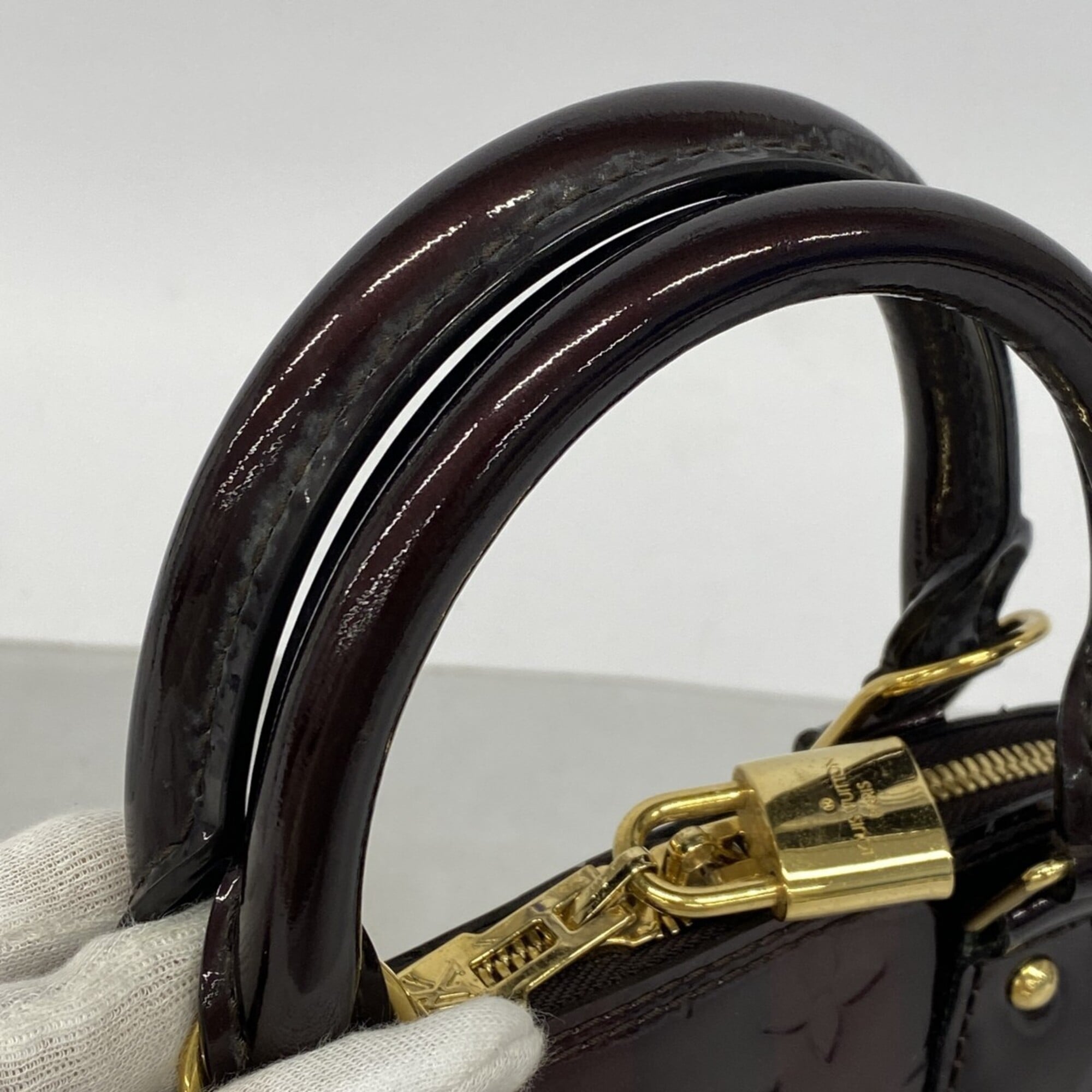 Louis Vuitton Amarante Handbag (Pre-Owned)