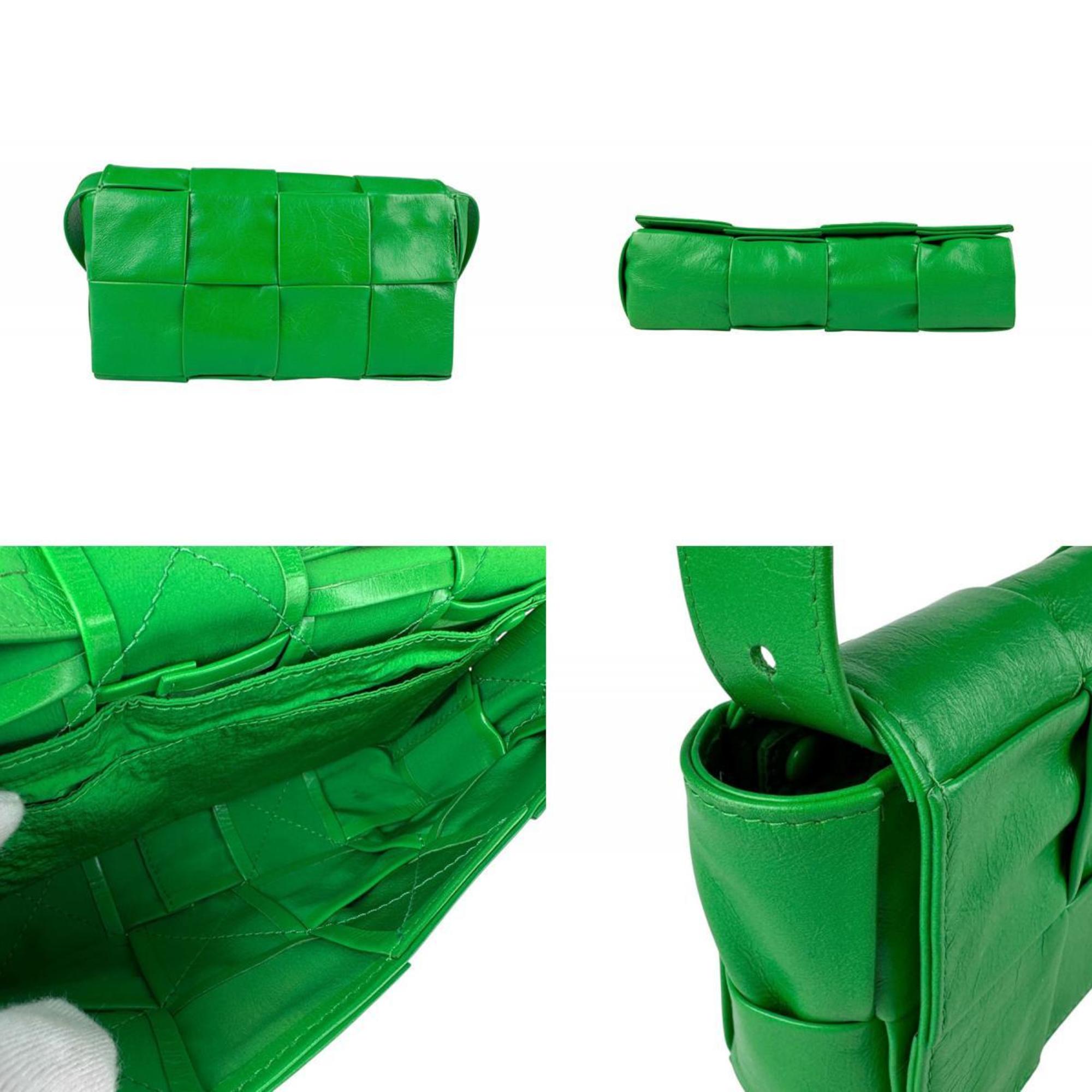 Bottega Veneta Green Leather Fanny Pack (Pre-Owned)