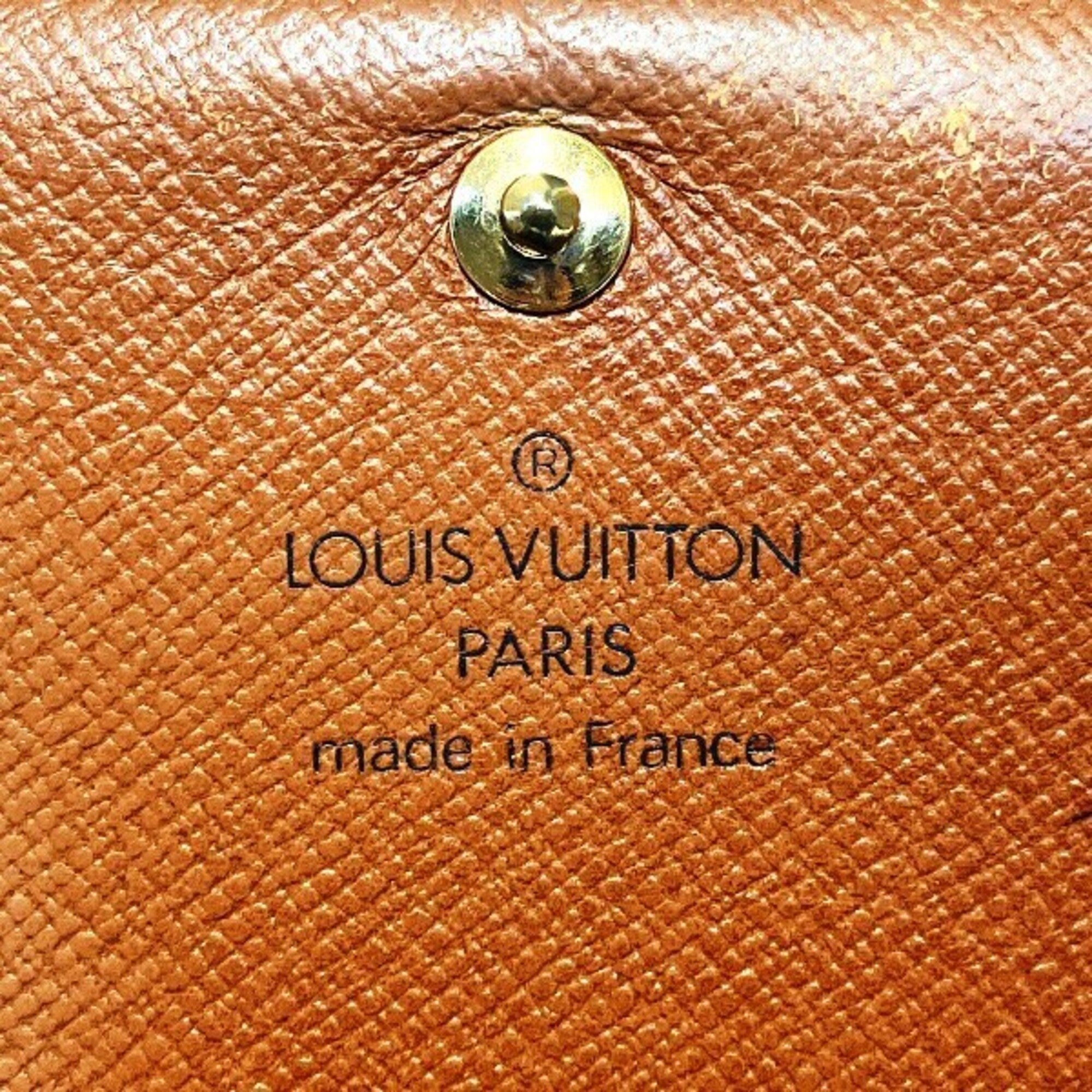 Louis Vuitton Monogram Brown Monogram Wallet (Bi-Fold) (Pre-Owned)