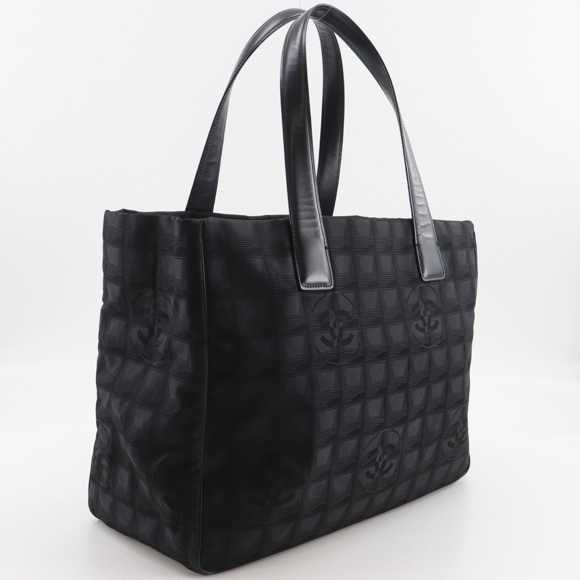 Chanel Black Nylon Canvas Tote Bag Weekend Bag (Pre-Owned)