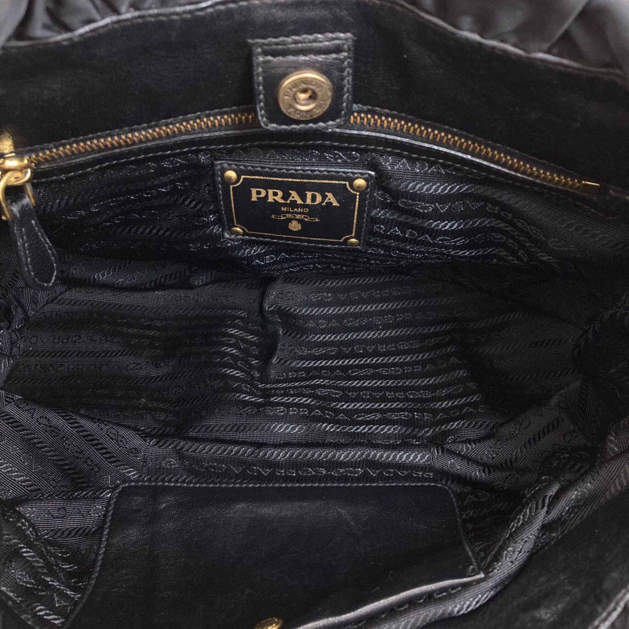 Prada Black Nylon Tote Bag (Pre-Owned)
