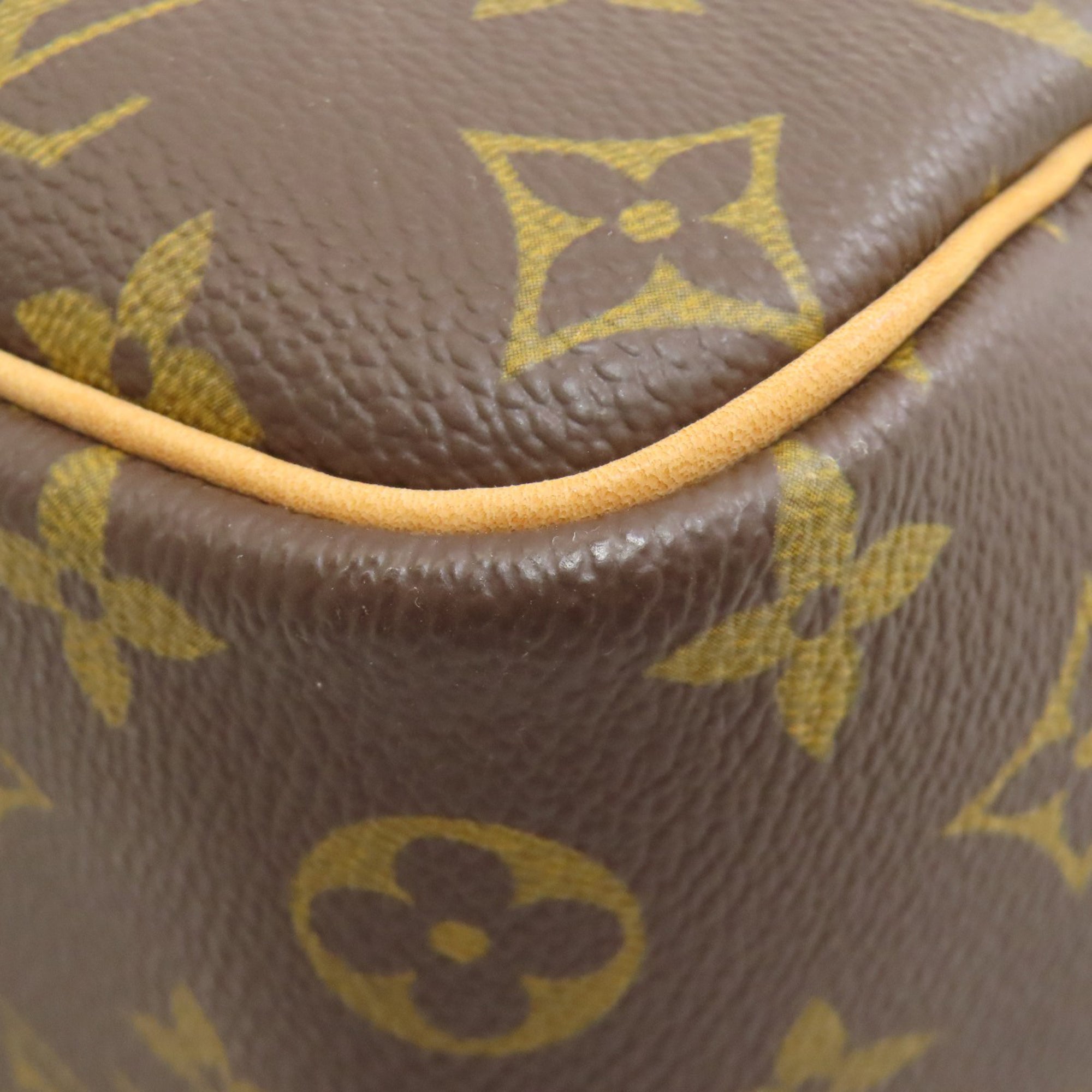 Louis Vuitton Monogram Monogram Handbag (Pre-Owned)
