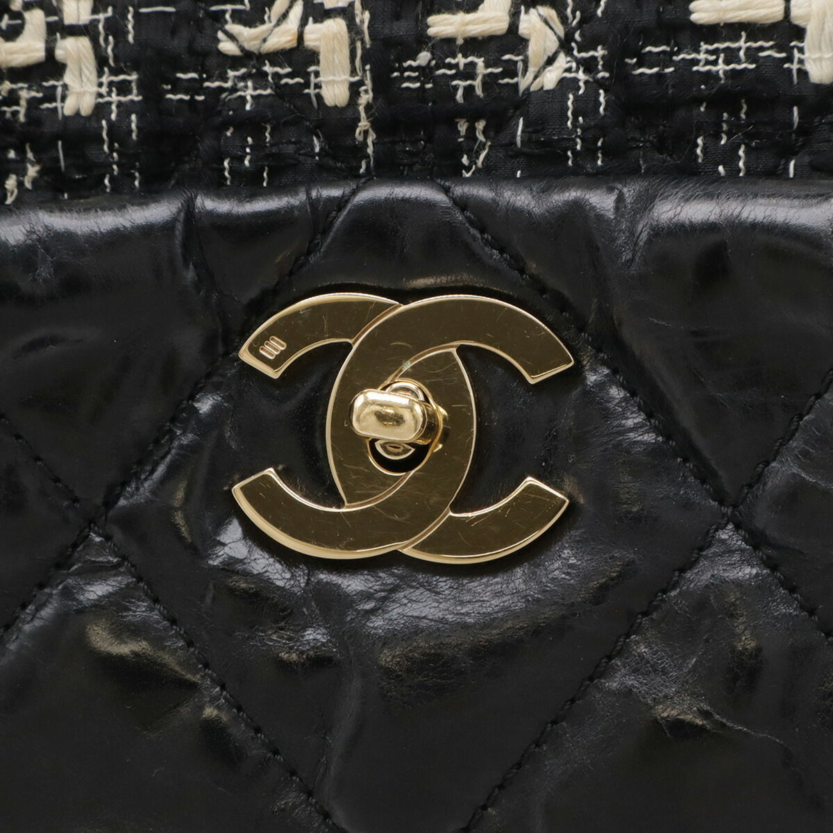 Chanel Black Ivory Leather Tweed Shoulder Bag Tote Bag (Pre-Owned)