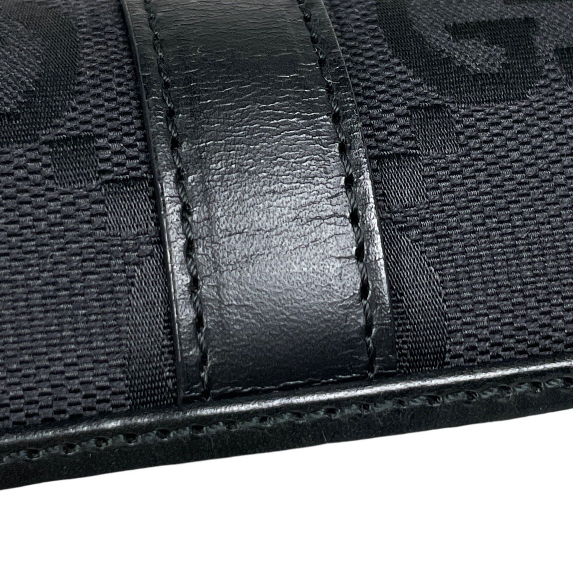 Gucci Black Canvas Leather Handbag (Pre-Owned)