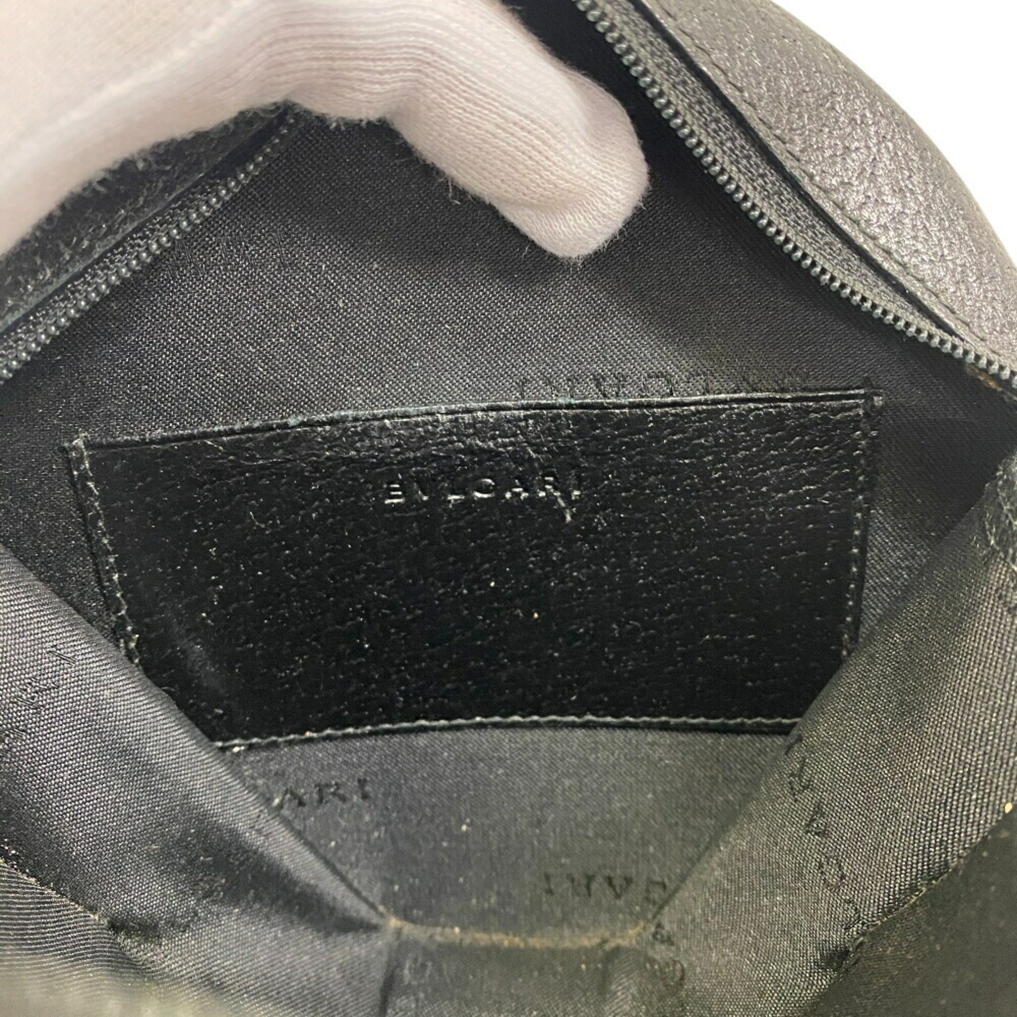 Bvlgari Black Leather Shoulder Bag (Pre-Owned)
