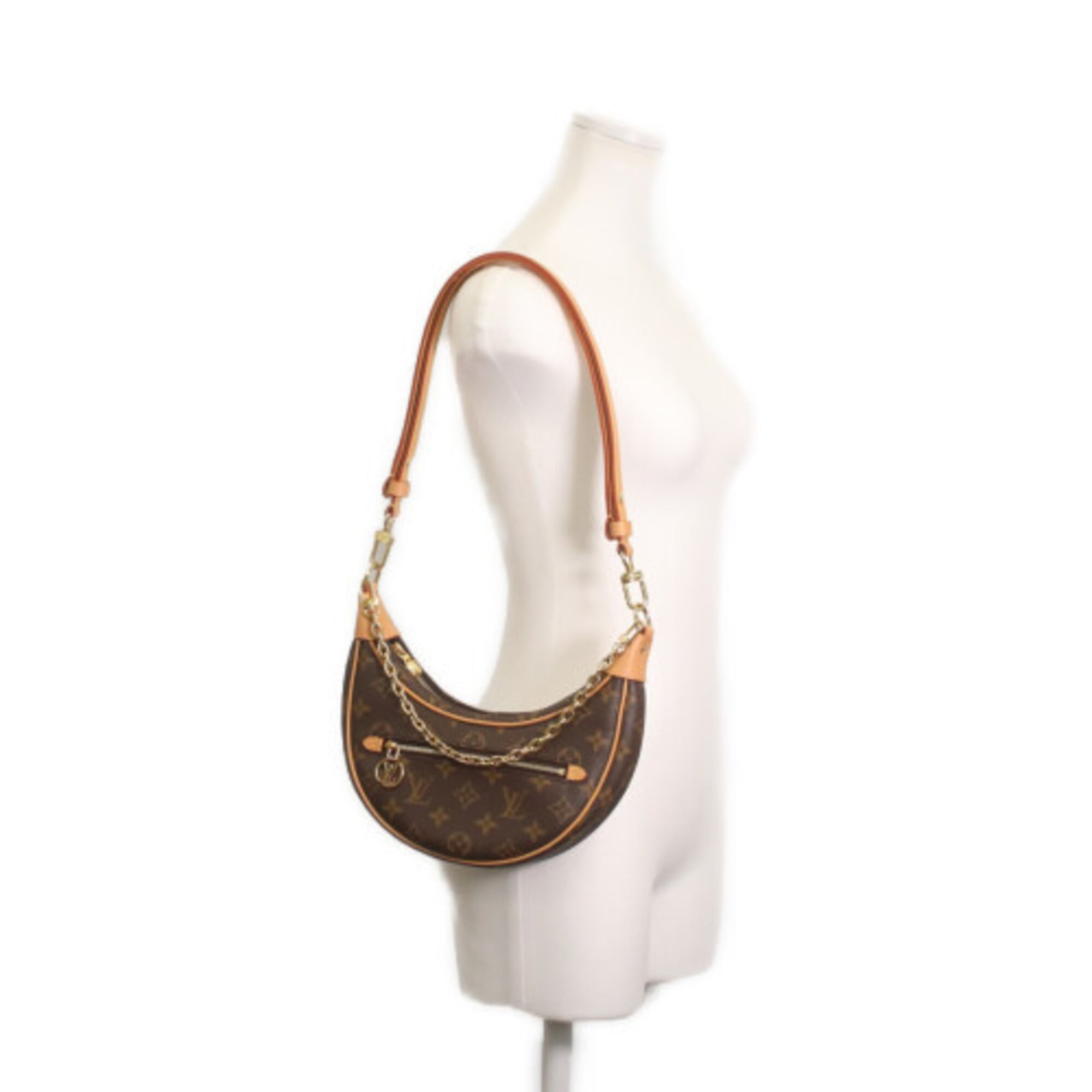 Louis Vuitton Beige Monogram Shoulder Bag (Pre-Owned)