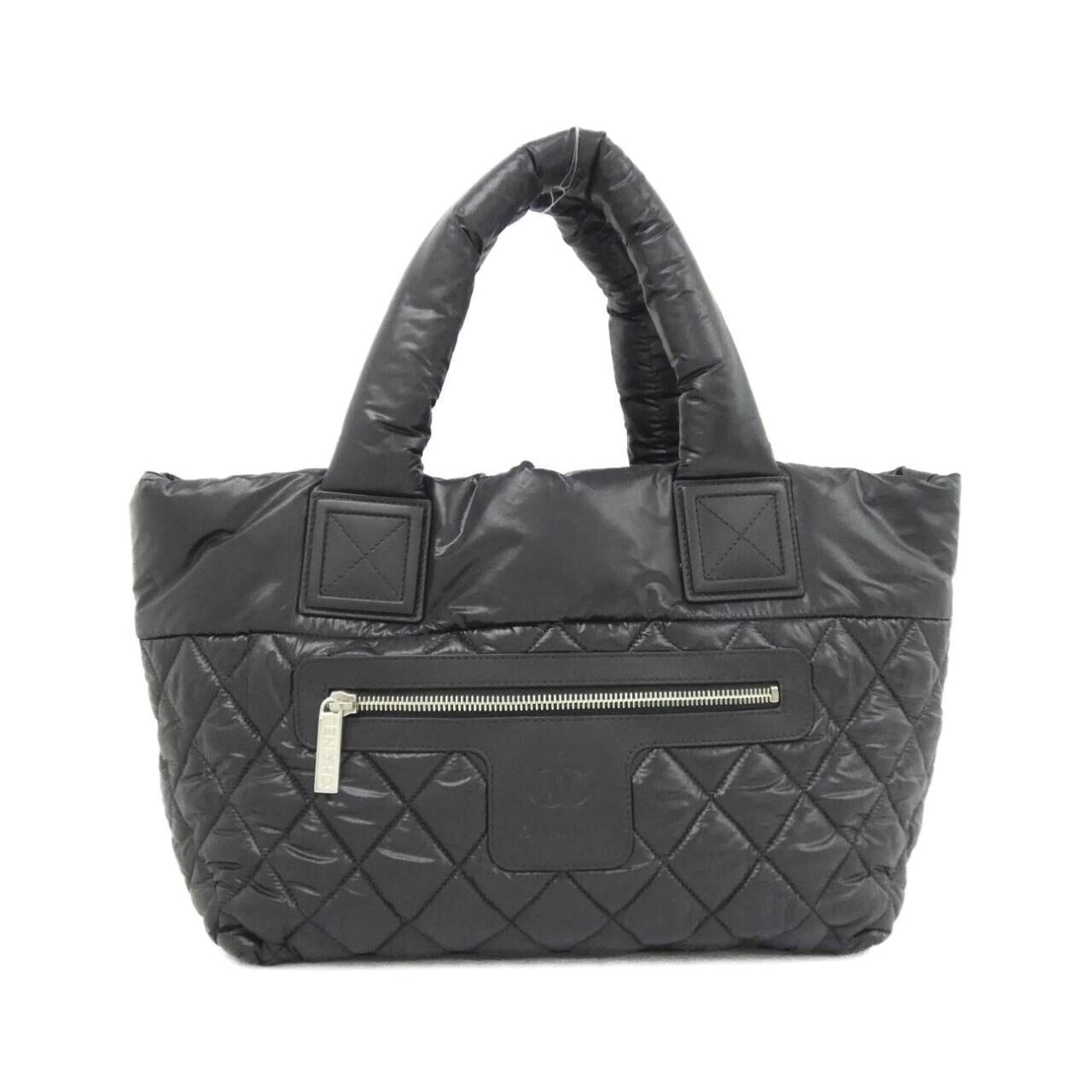 Chanel Black Nylon Handbag (Pre-Owned)