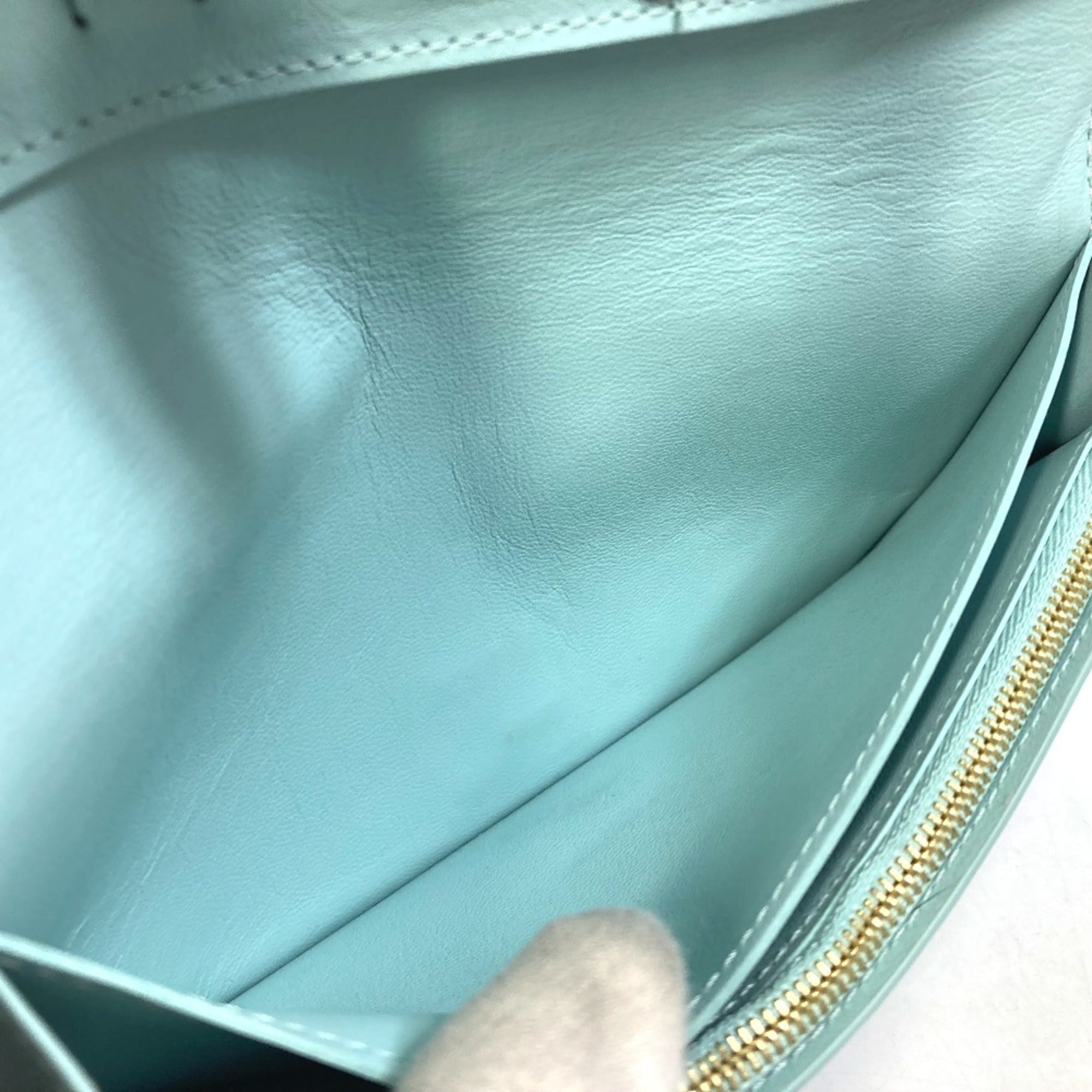Louis Vuitton Gray Leather Long Wallet (Bi-Fold) (Pre-Owned)