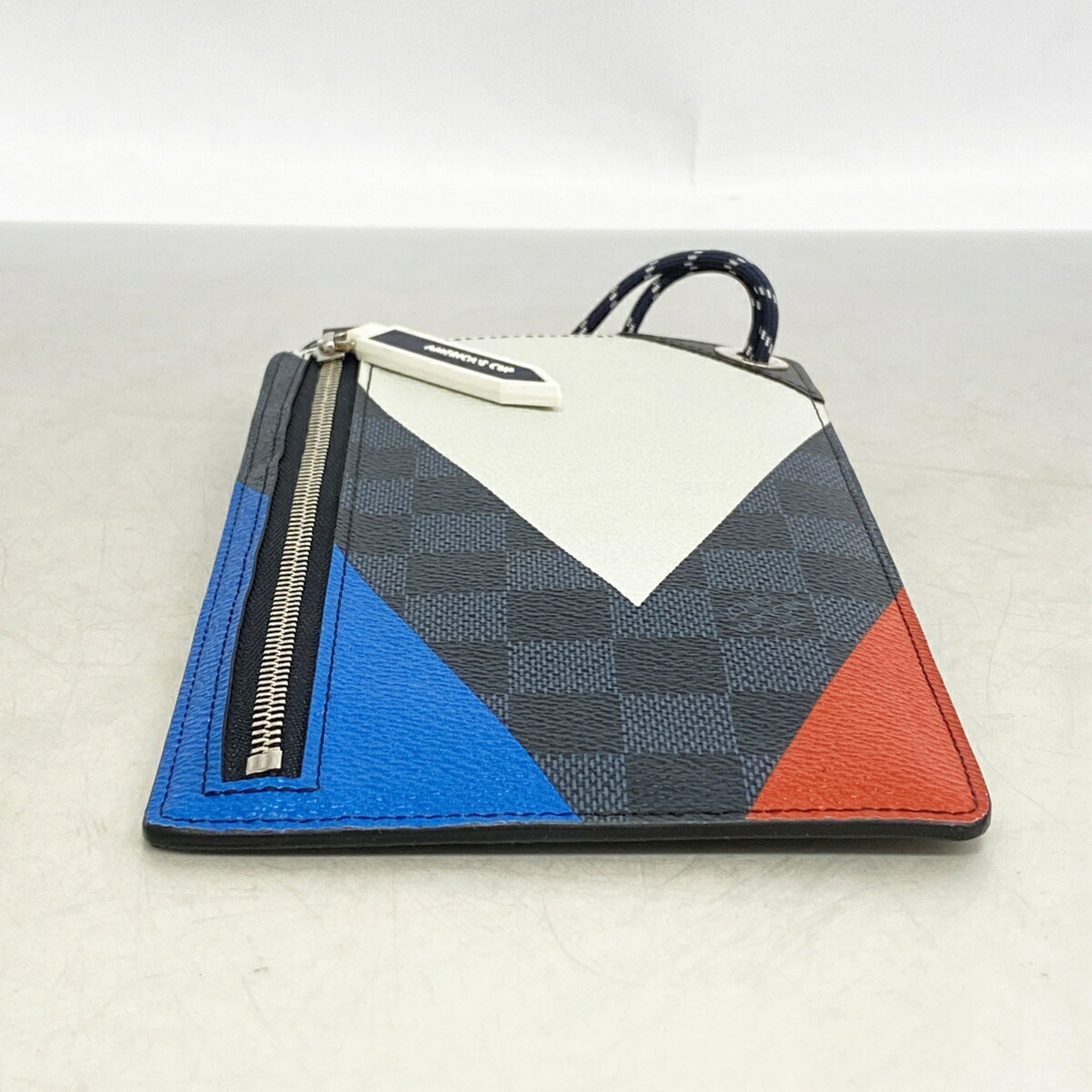 Louis Vuitton Black Pochette (Pre-Owned)