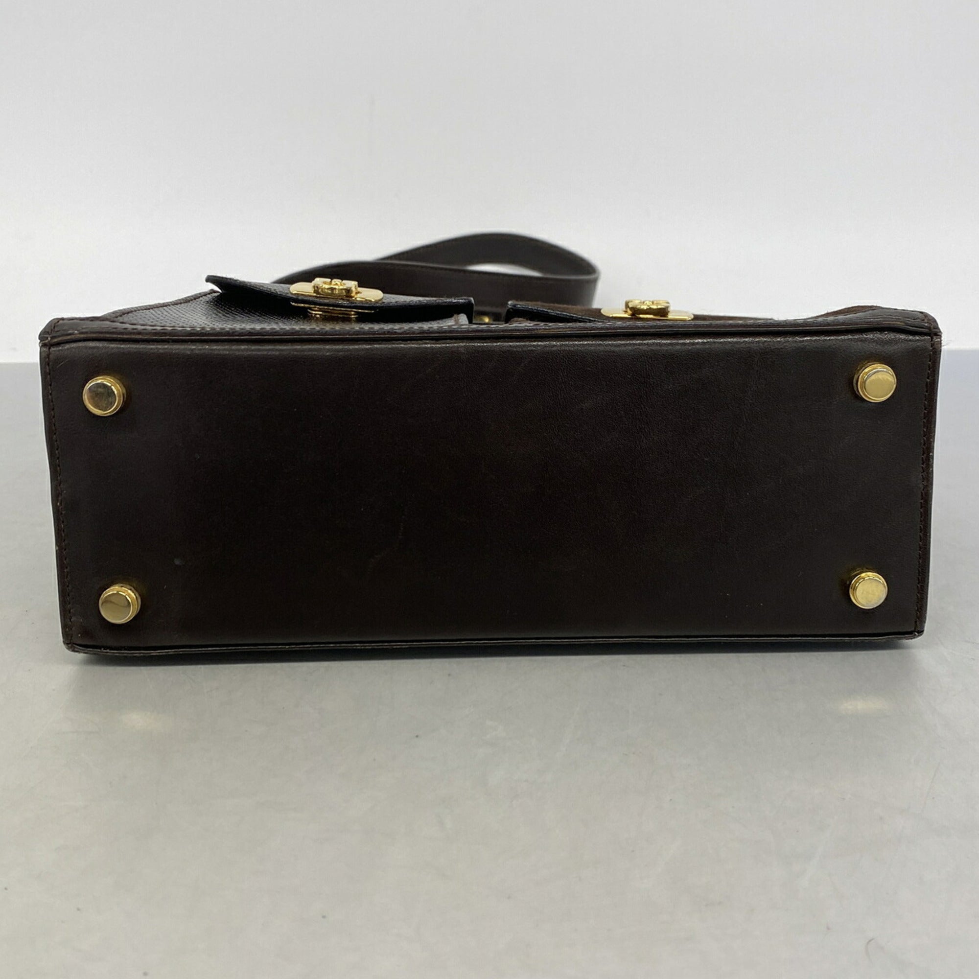 Salvatore Ferragamo Brown Leather Shoulder Bag (Pre-Owned)