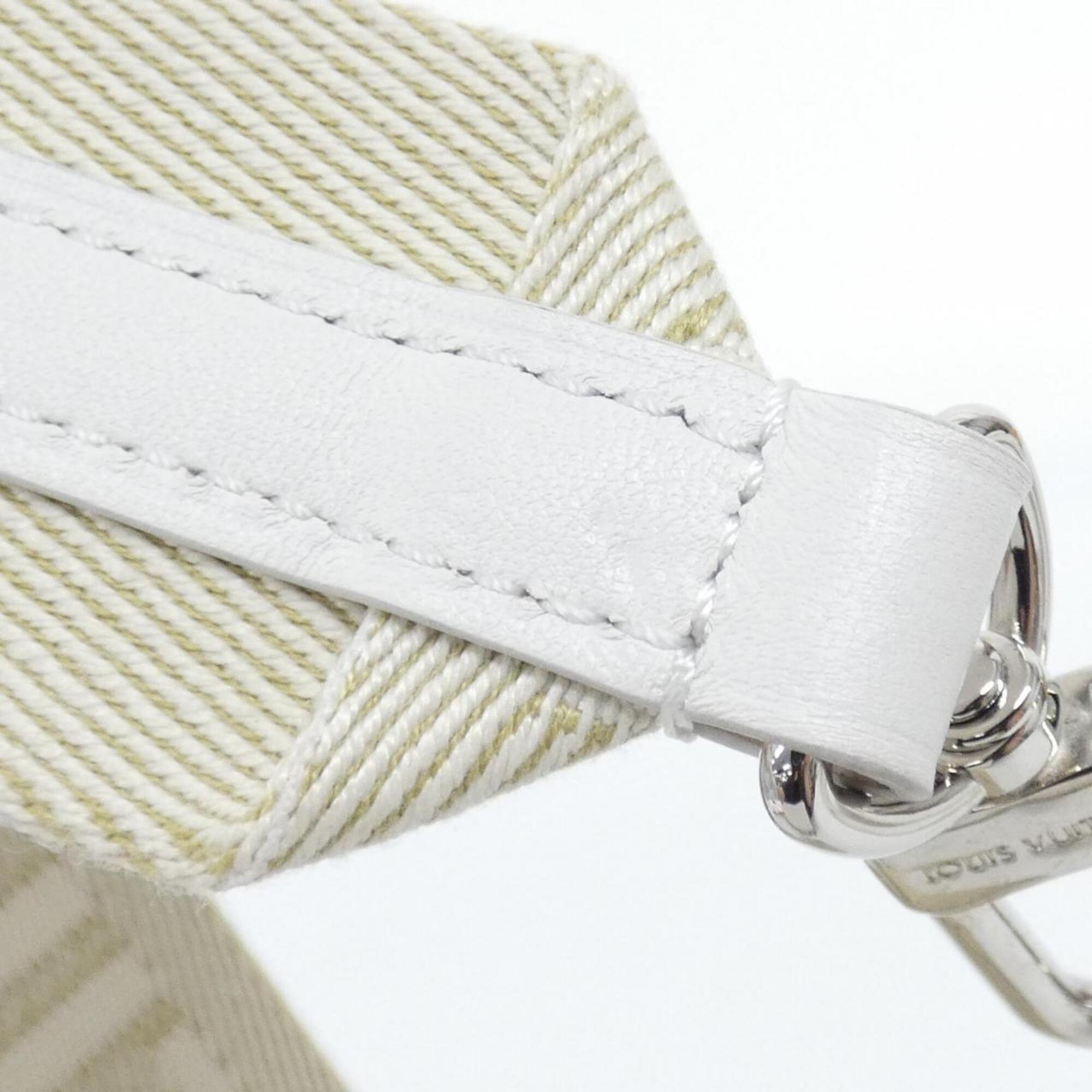 Louis Vuitton Blanc Monogram Monogram Shoulder Bag (Pre-Owned)