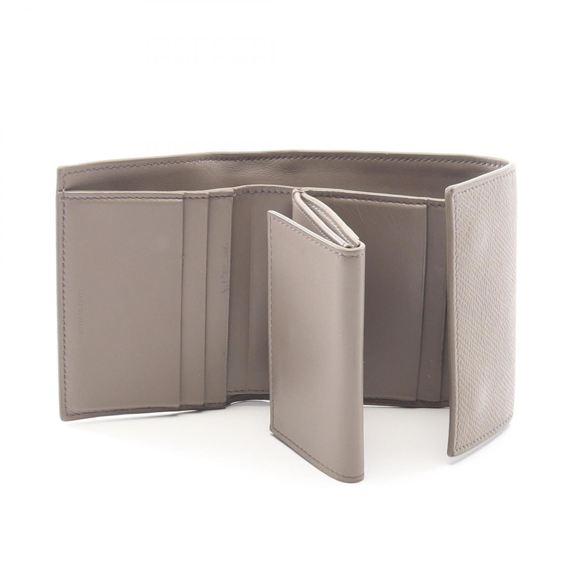 Celine Beige Leather Wallet (Tri-Fold) (Pre-Owned)