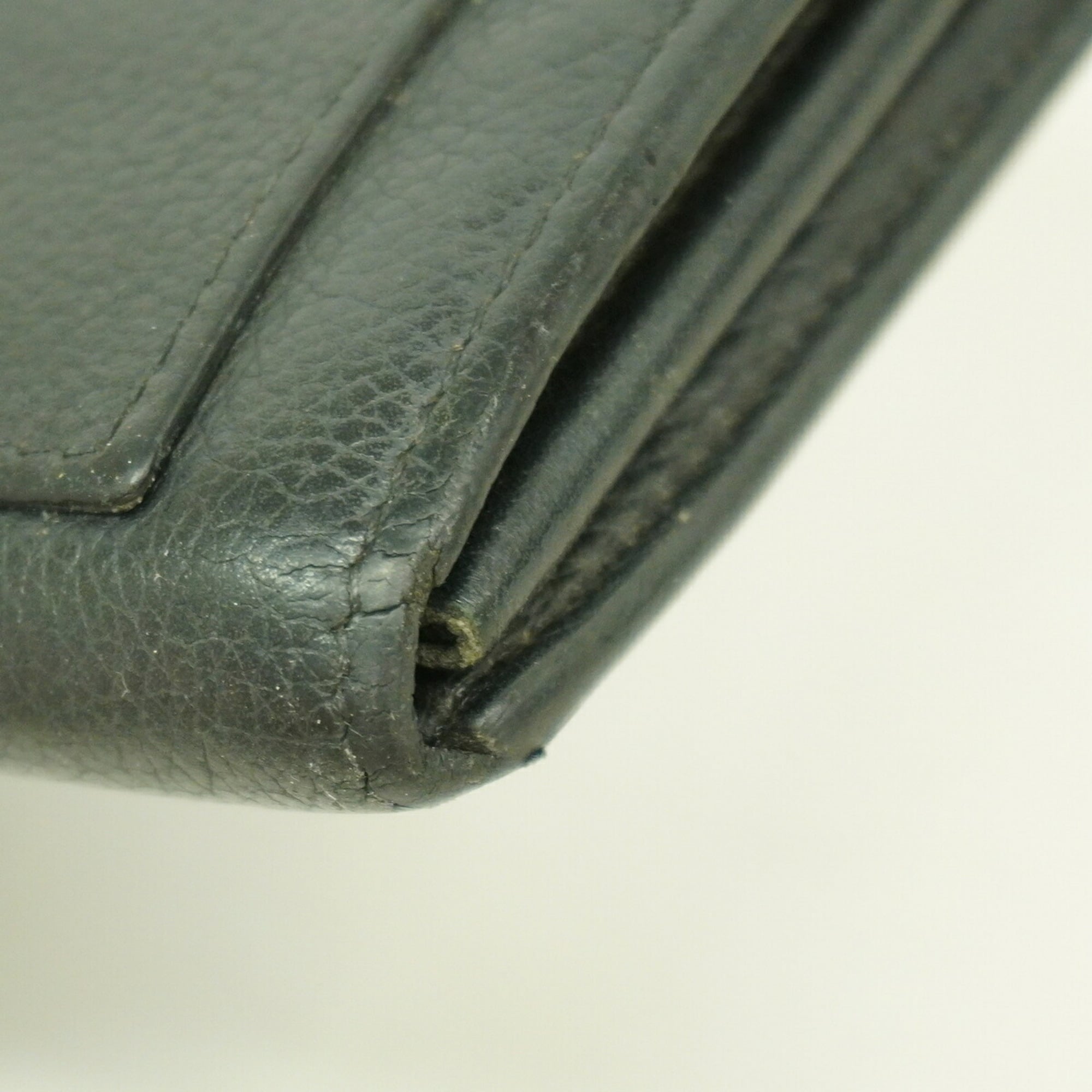 Louis Vuitton Noir Long Wallet (Bi-Fold) (Pre-Owned)