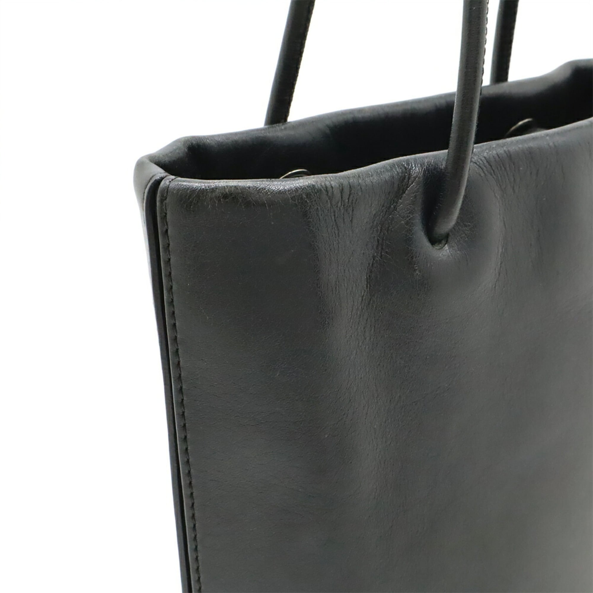 Chanel Black White Leather Handbag Tote Bag (Pre-Owned)