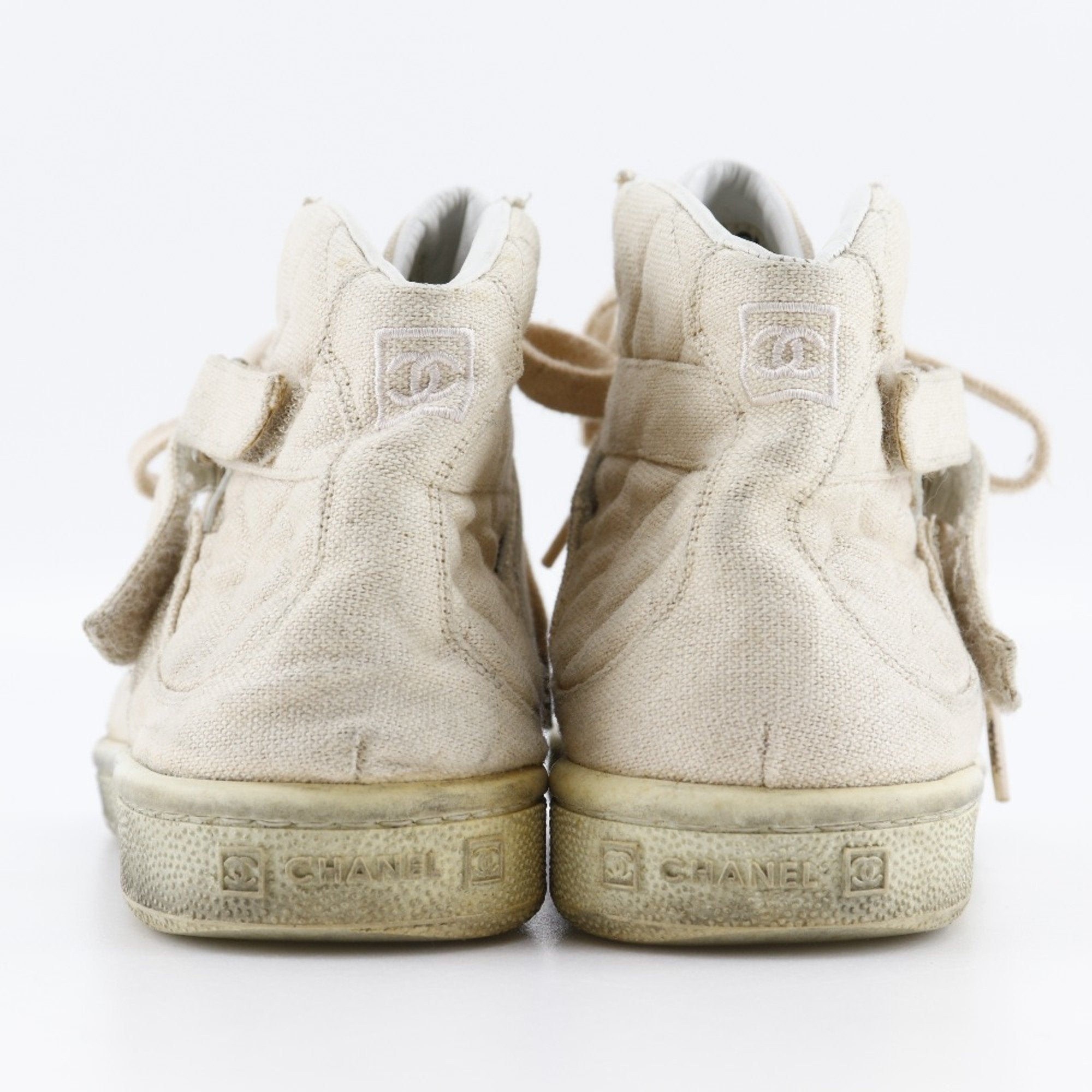 Chanel Beige Sneakers (Pre-Owned)