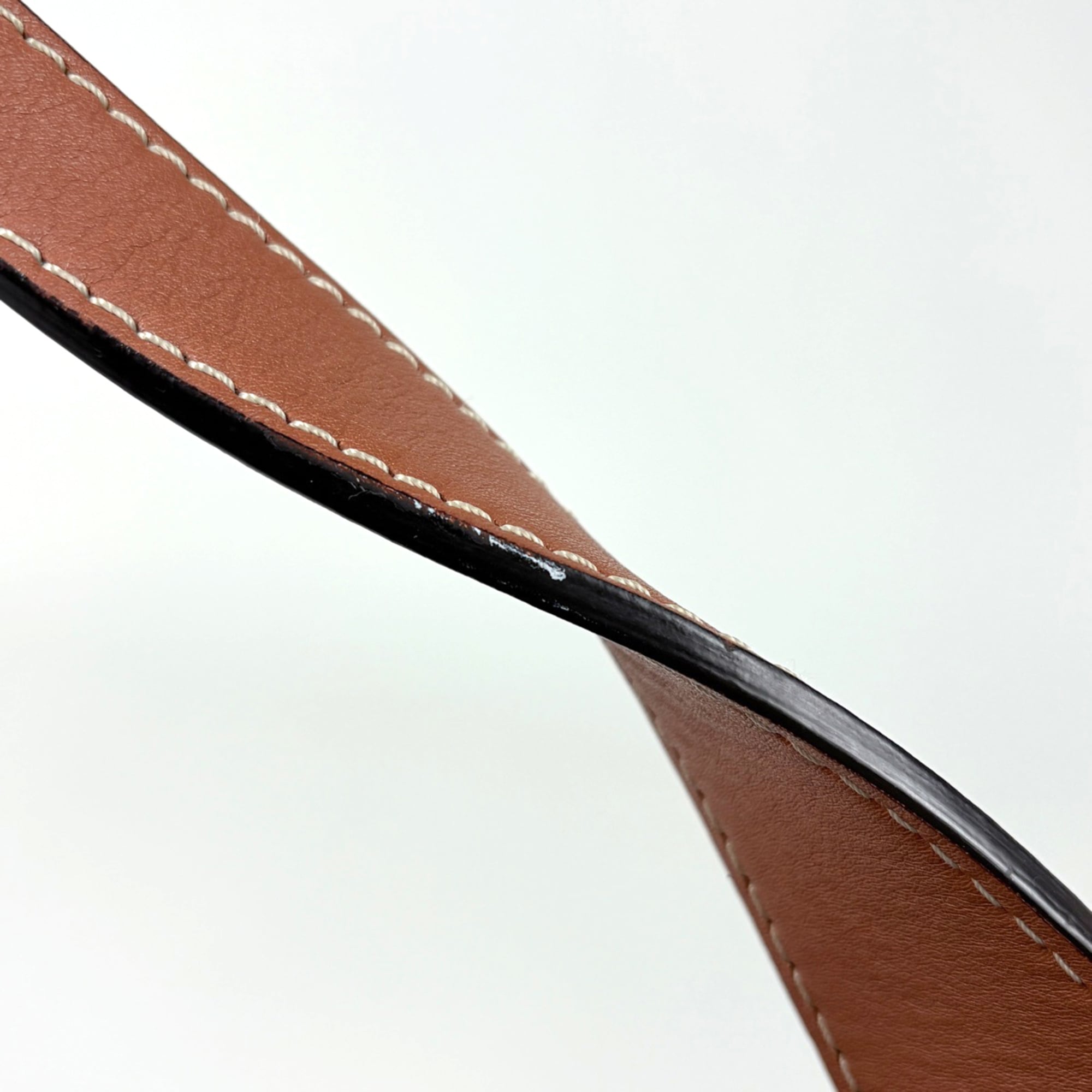 Loewe Brown Leather Shoulder Bag (Pre-Owned)