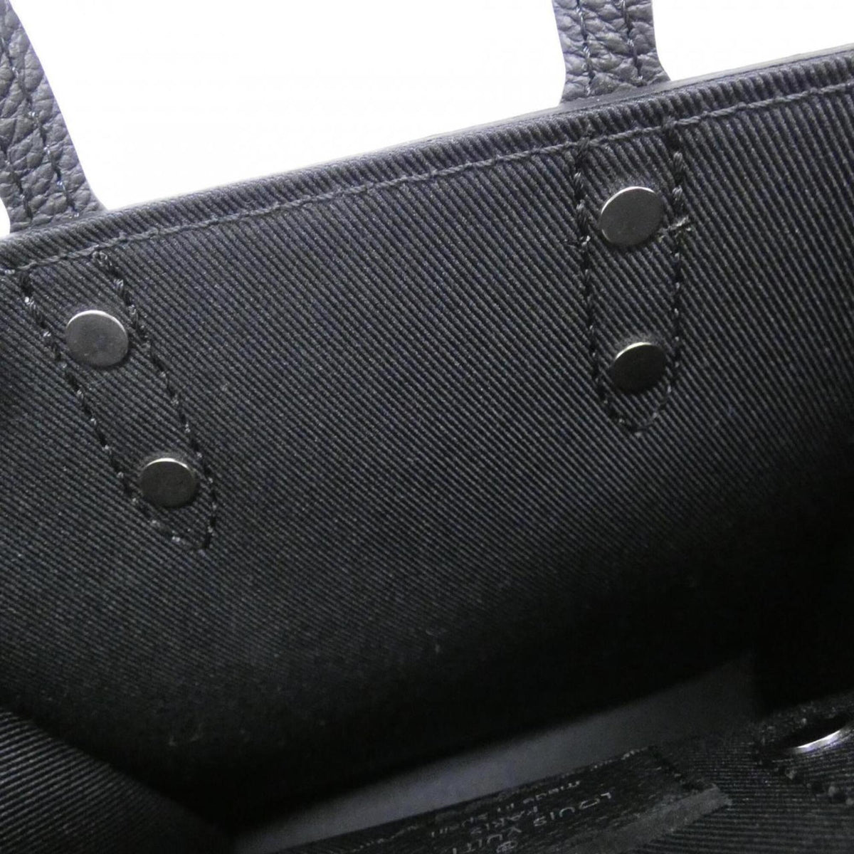 Louis Vuitton Black Leather Handbag (Pre-Owned)