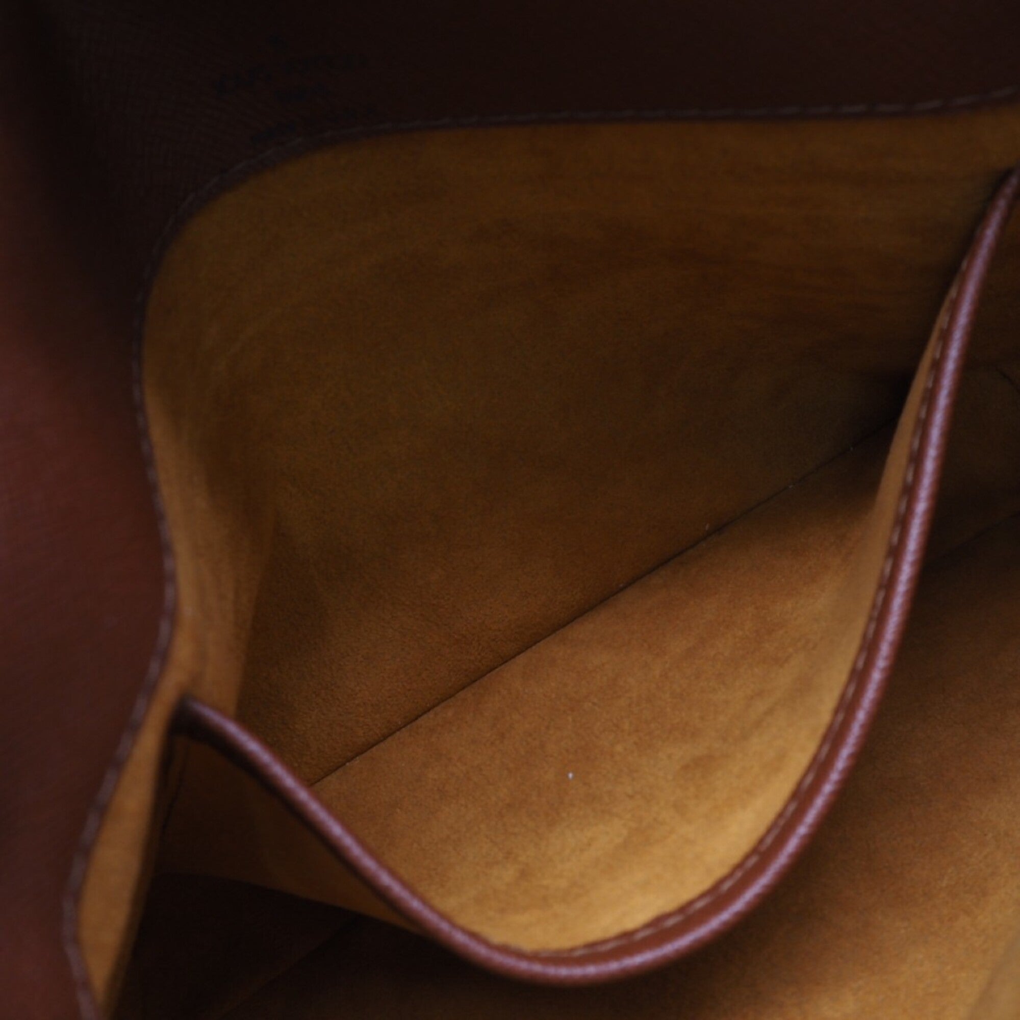 Louis Vuitton Brown Coated Canvas Leather Shoulder Bag (Pre-Owned)