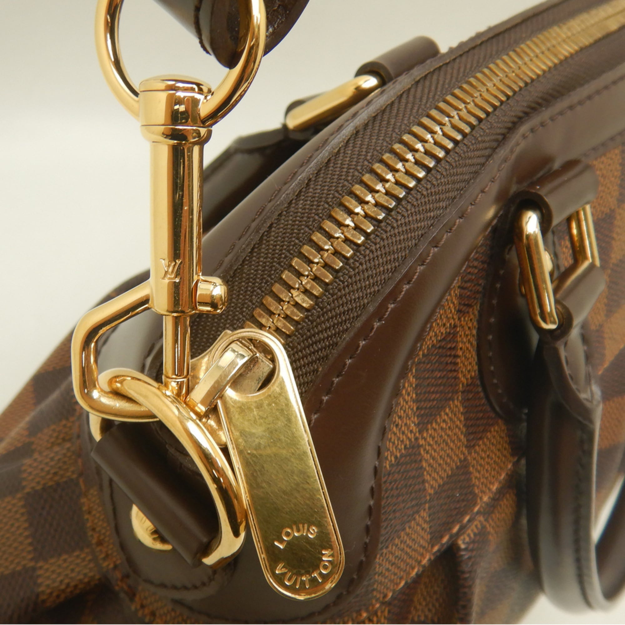 Louis Vuitton Brown Ebene Damier Canvas Handbag (Pre-Owned)