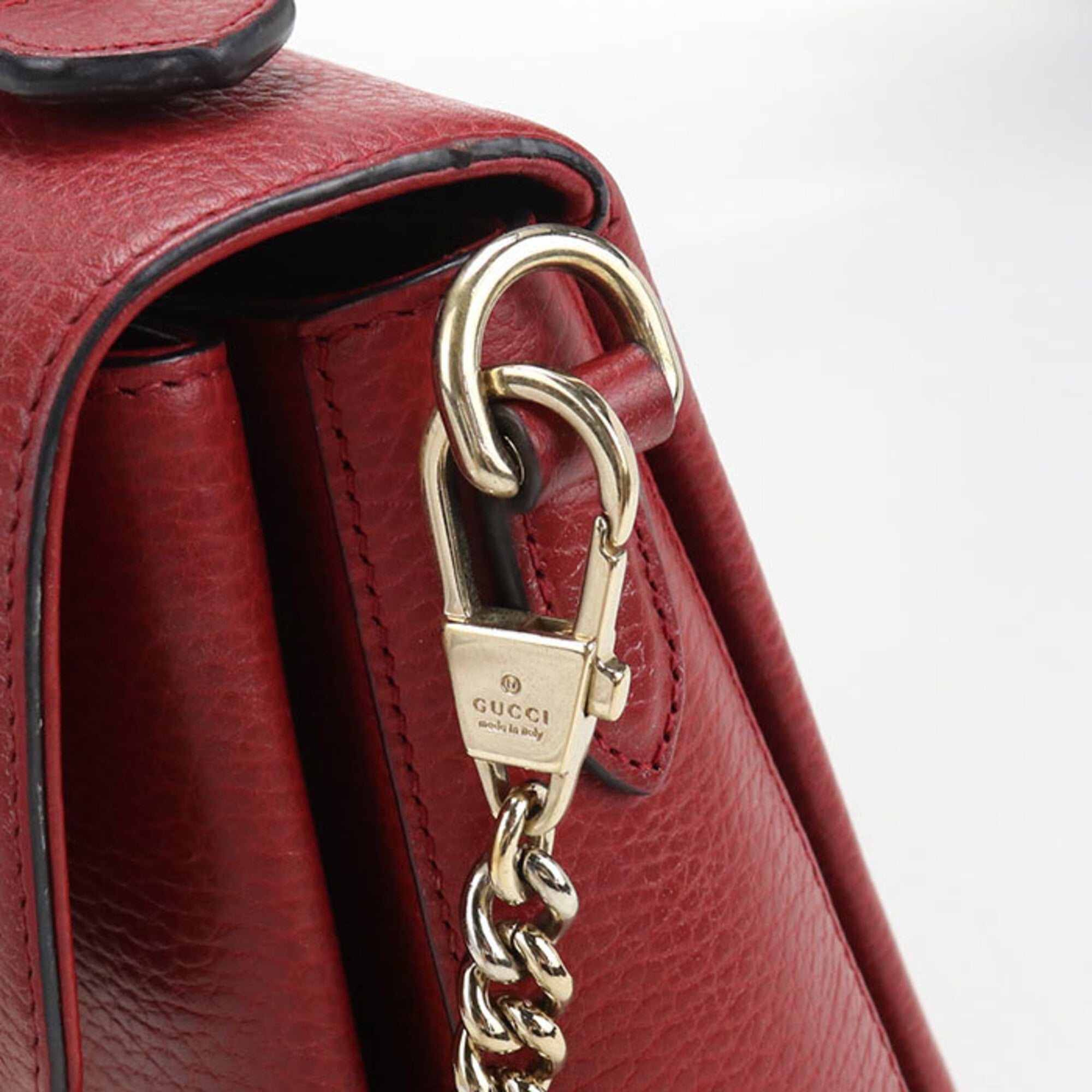 Gucci Red Color Leather Shoulder Bag (Pre-Owned)