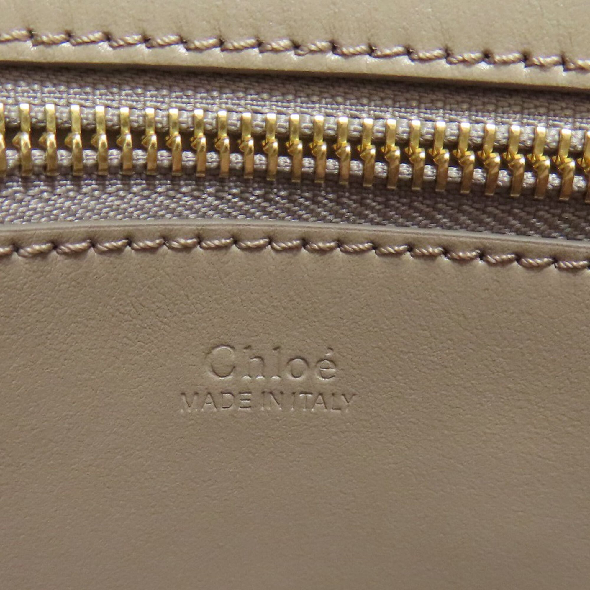 Chloé Grayish Leather Tote Bag (Pre-Owned)