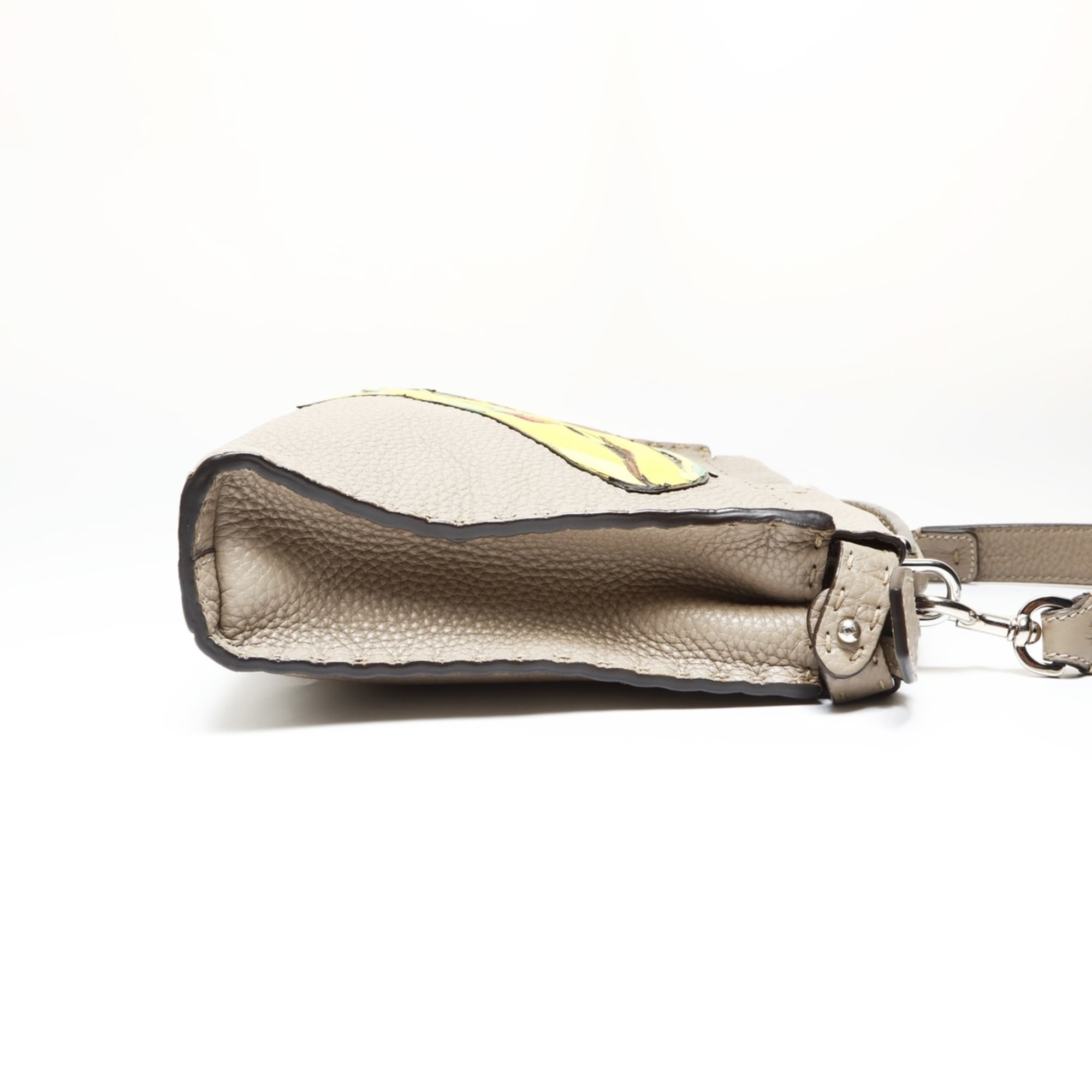Fendi Peekaboo Gray Leather Shoulder Bag (Pre-Owned)