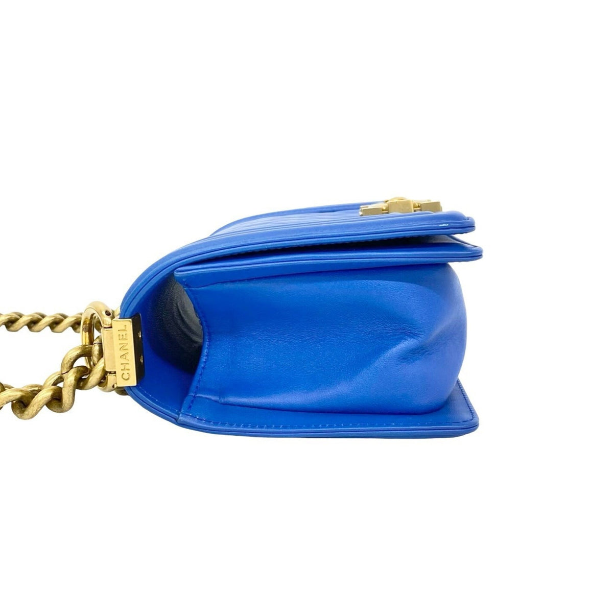 Chanel Blue Leather Shoulder Bag (Pre-Owned)