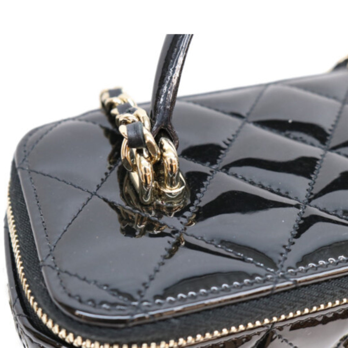 Chanel Black Patent Leather Shoulder Bag (Pre-Owned)