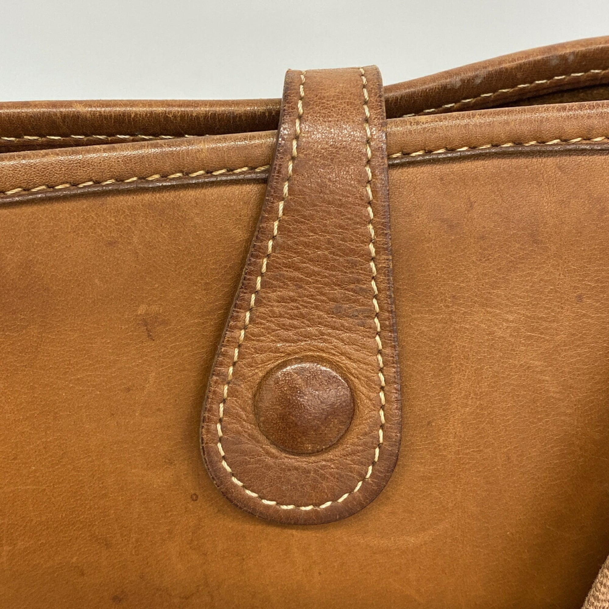 Hermes Natural Vache Leather Shoulder Bag (Pre-Owned)