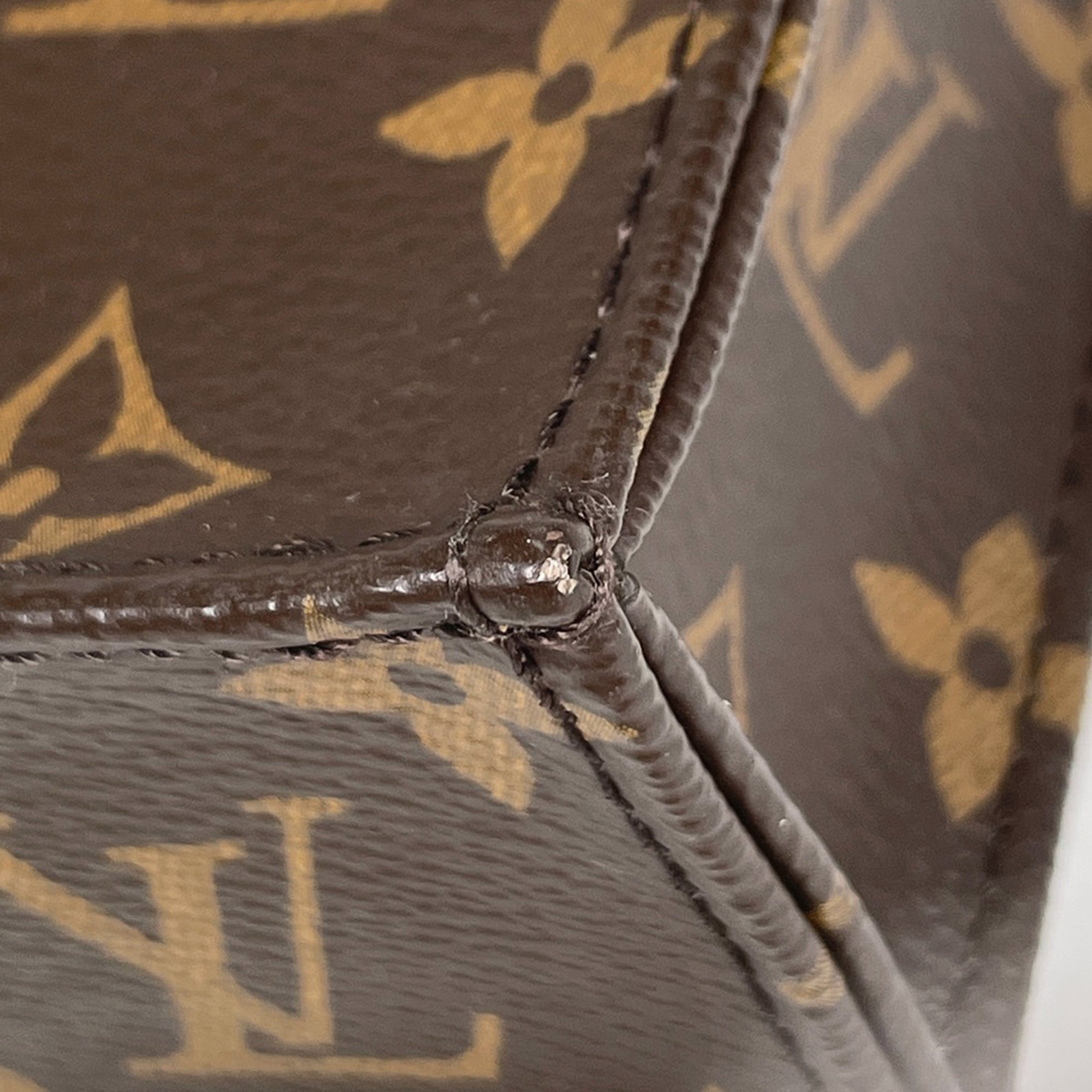 Louis Vuitton Monogram Brown Monogram Shoulder Bag (Pre-Owned)