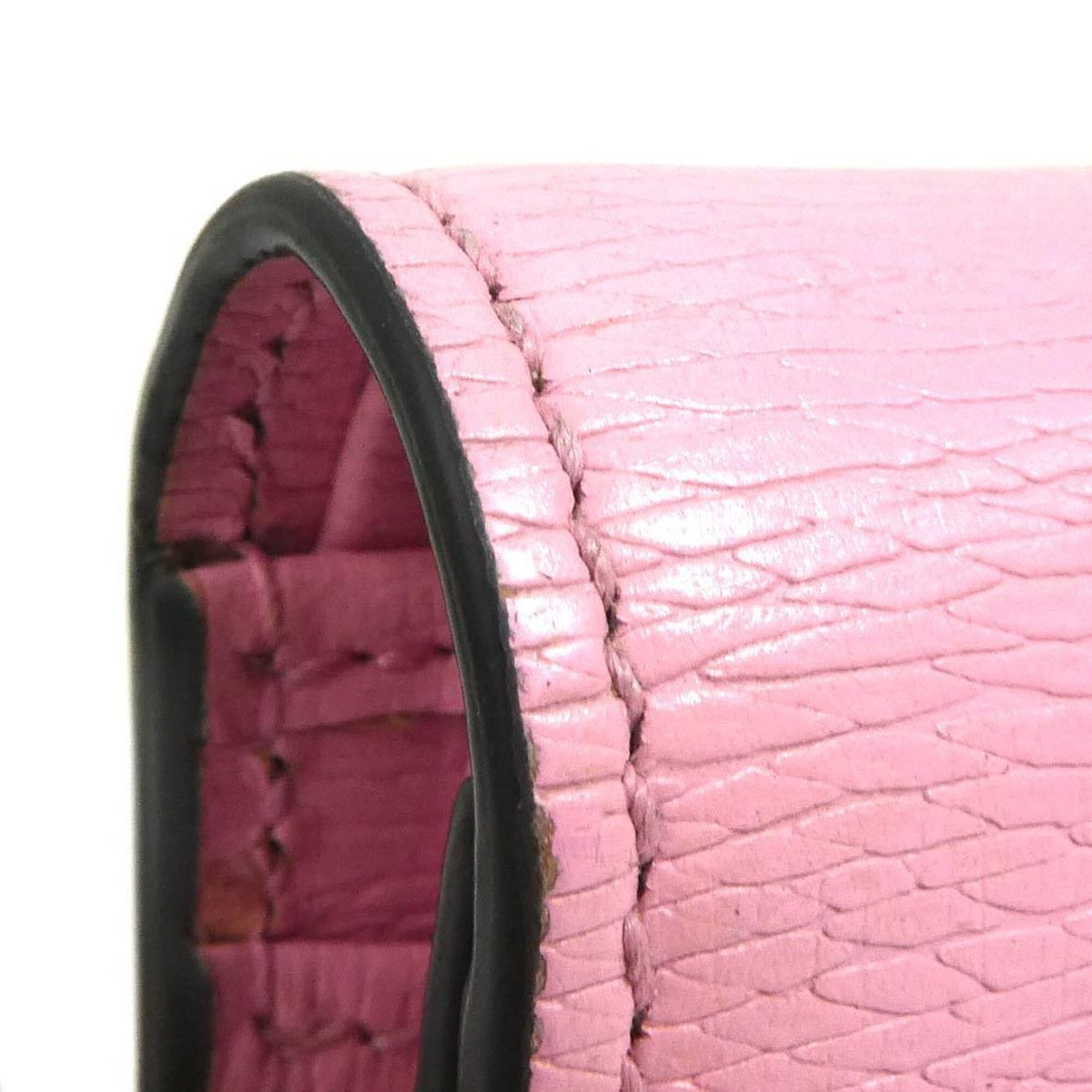 Gucci Pink Leather Wallet (Bi-Fold) (Pre-Owned)