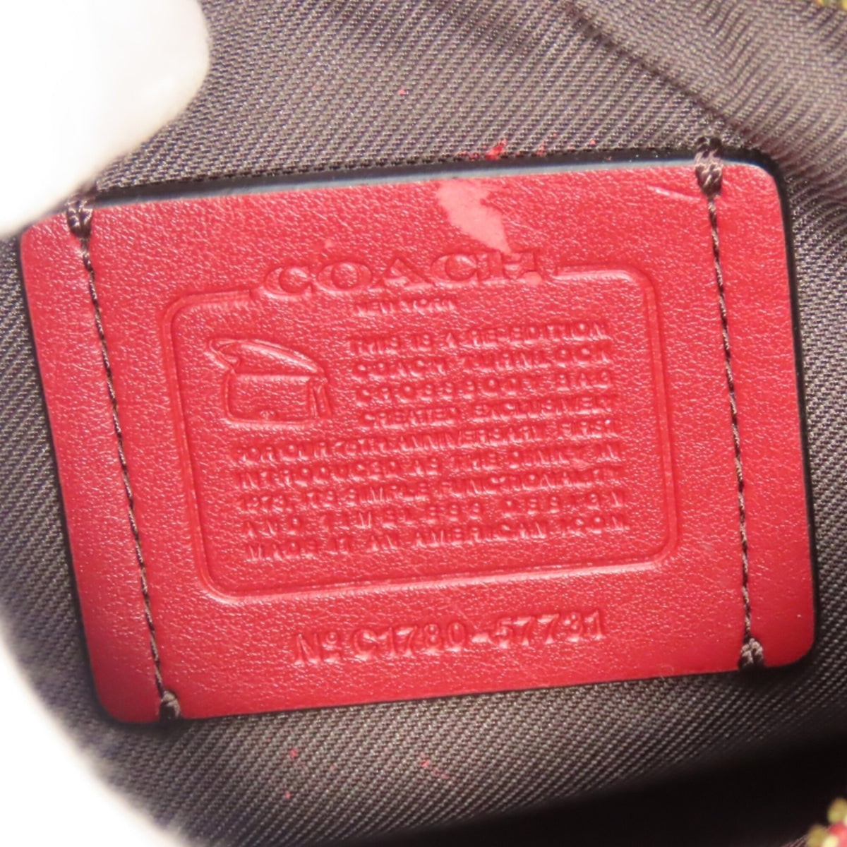 Coach Red Color Leather Pochette Shoulder Bag (Pre-Owned)