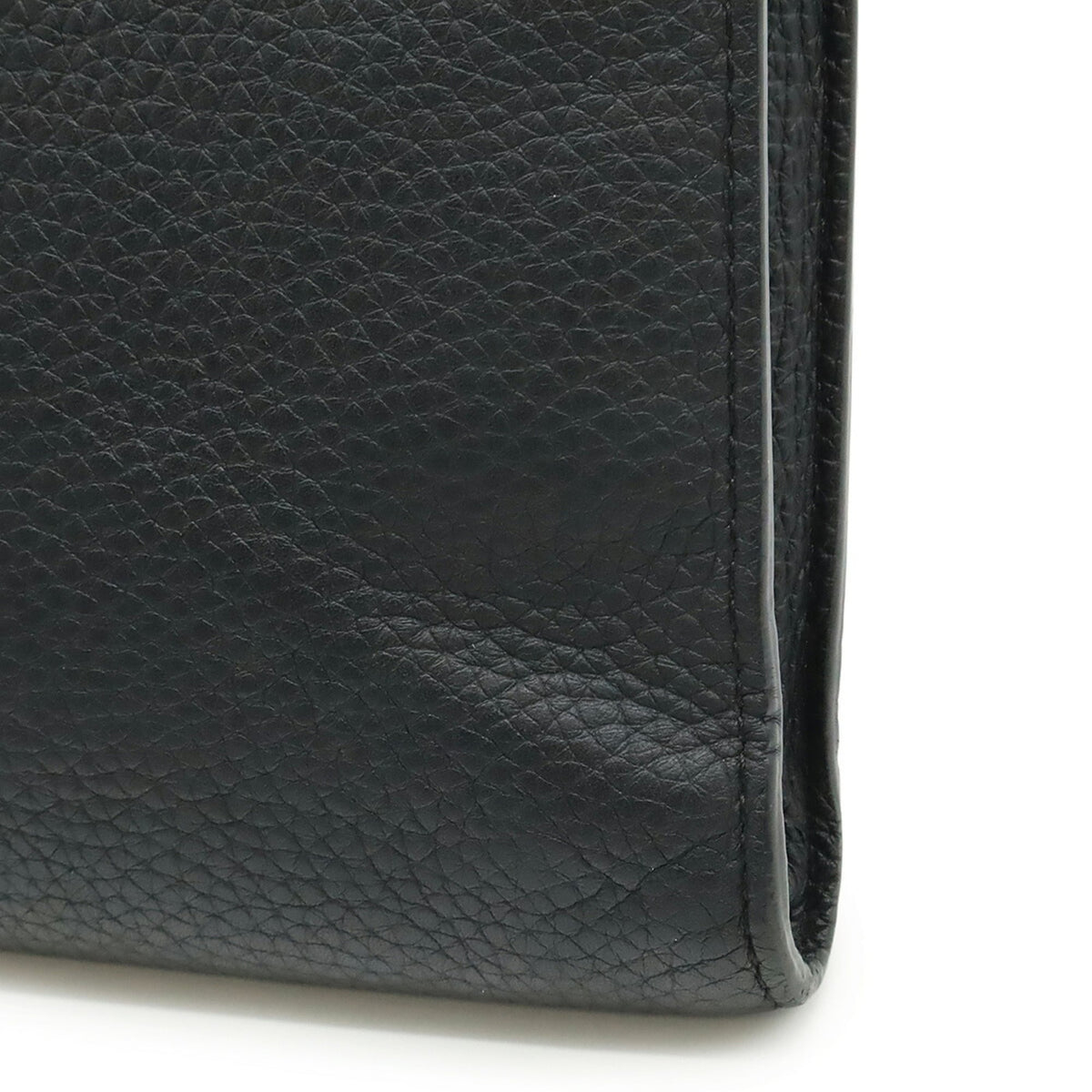 Louis Vuitton Black Noir Leather Clutch Bag Pochette (Pre-Owned)