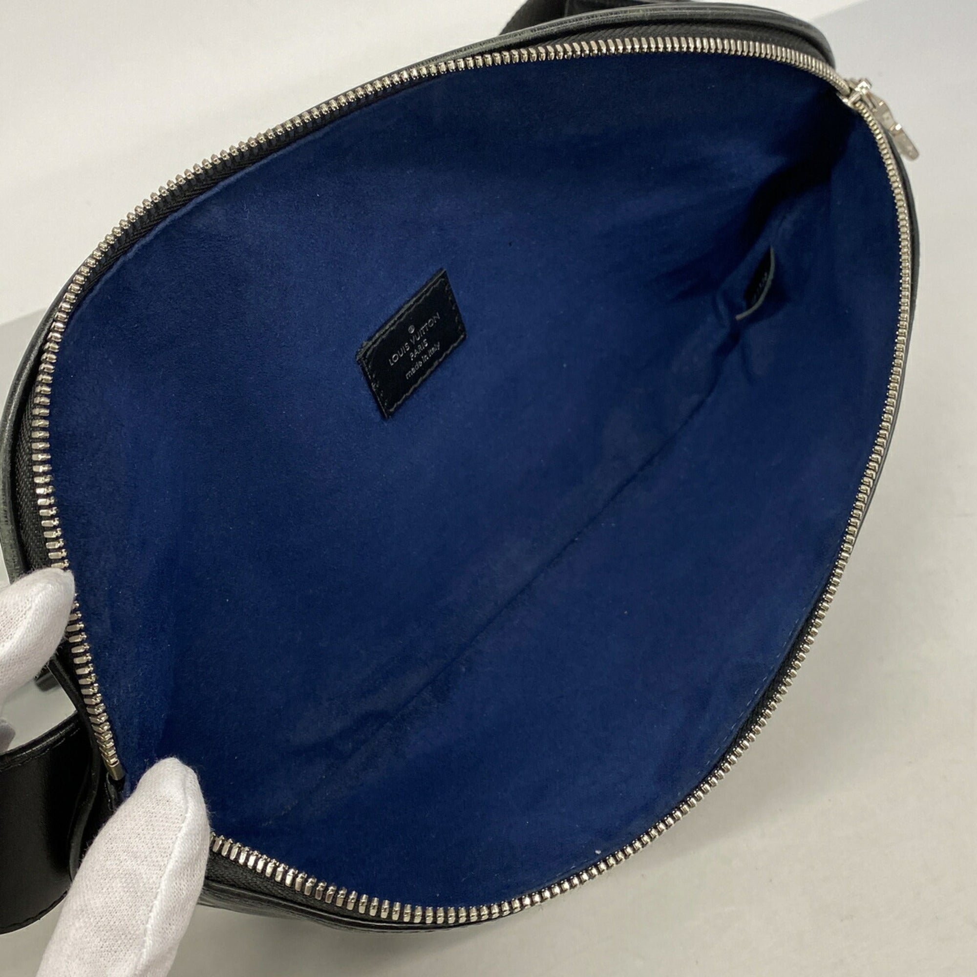 Louis Vuitton Noir Sling Bag (Pre-Owned)