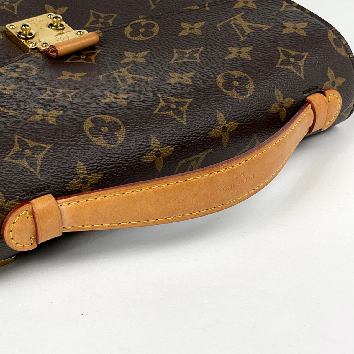 Louis Vuitton Monogram Brown Monogram Handbag (Pre-Owned)