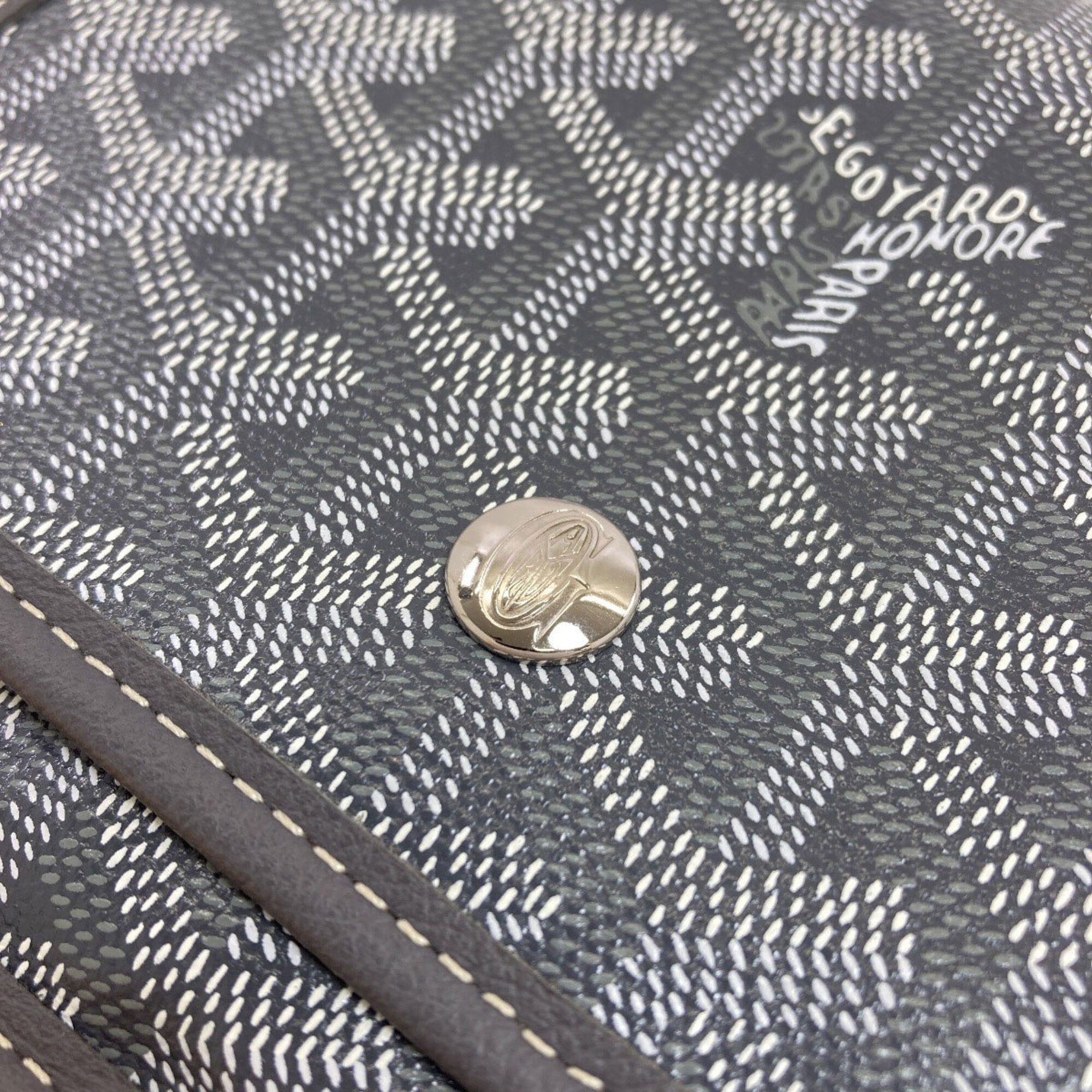 Goyard Gray Coated Canvas Pouch Shoulder Bag (Pre-Owned)